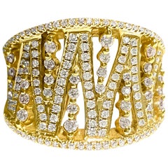 Modern 0.786 Carat Diamond 18 Karat Gold Band Ring