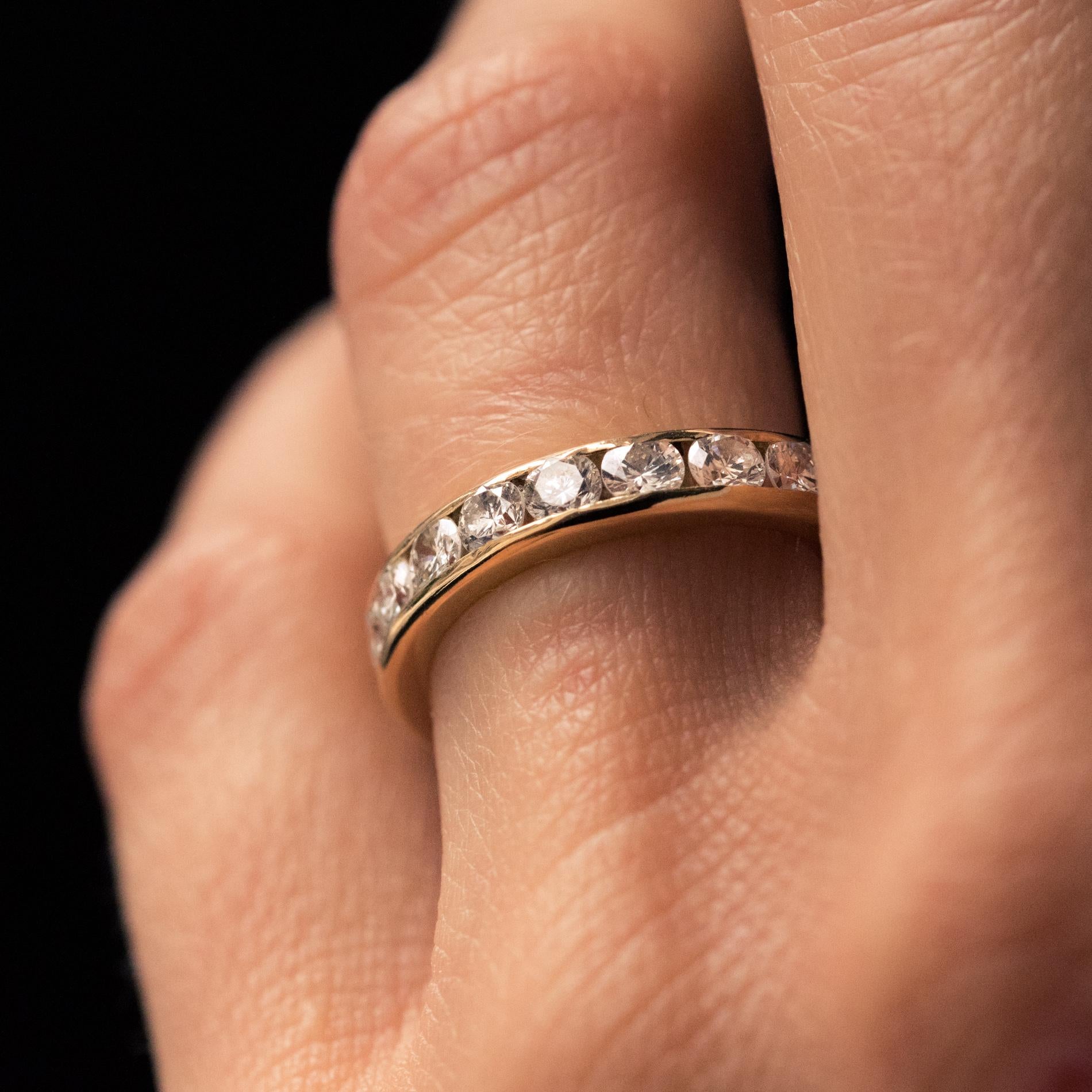 Modern 0.80 Carat Diamonds 14 Karat Yellow Gold Half Wedding Ring In Good Condition In Poitiers, FR