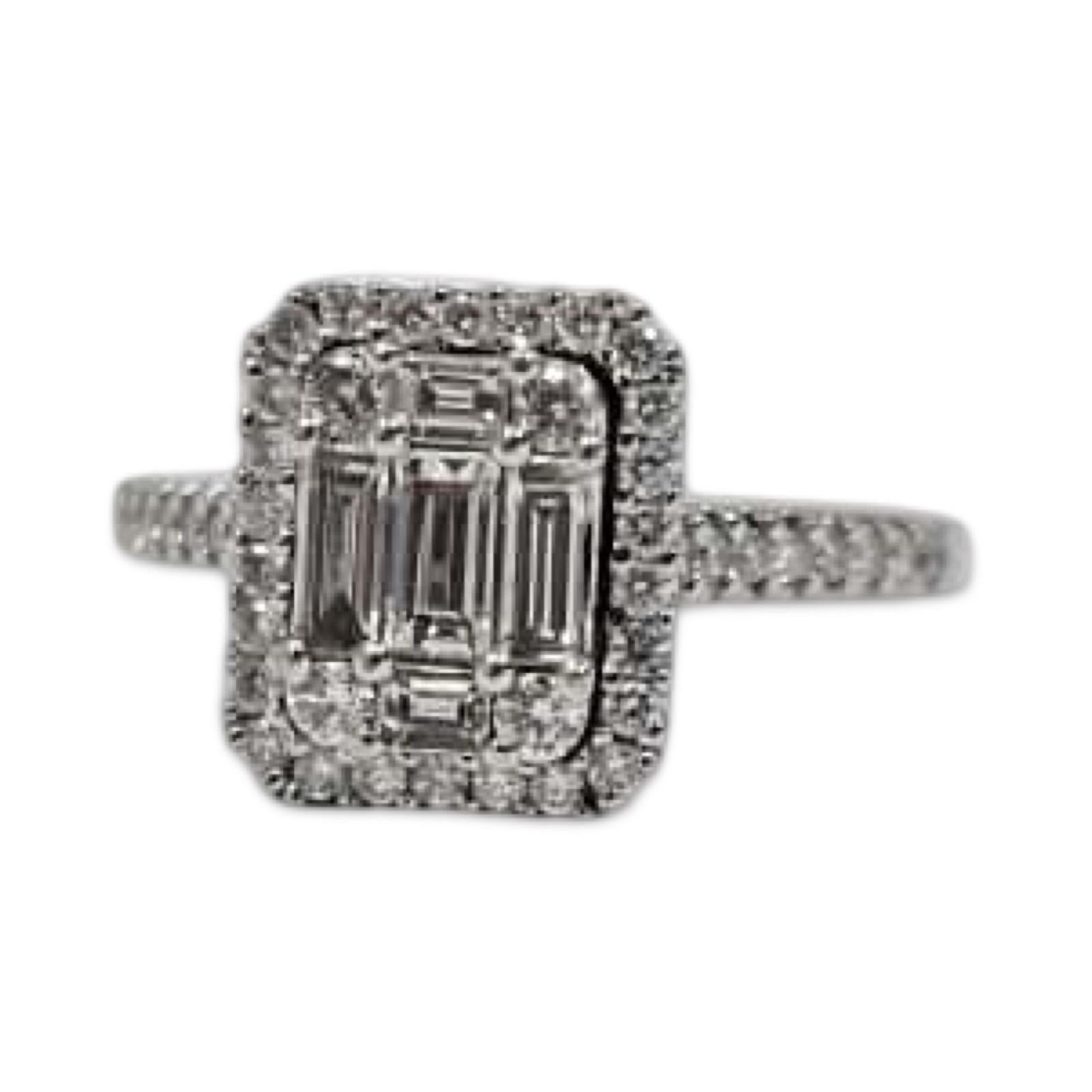 Anello moderno con cluster di diamanti tondi e baguette da 0,85tcw in oro bianco 14k in vendita 5