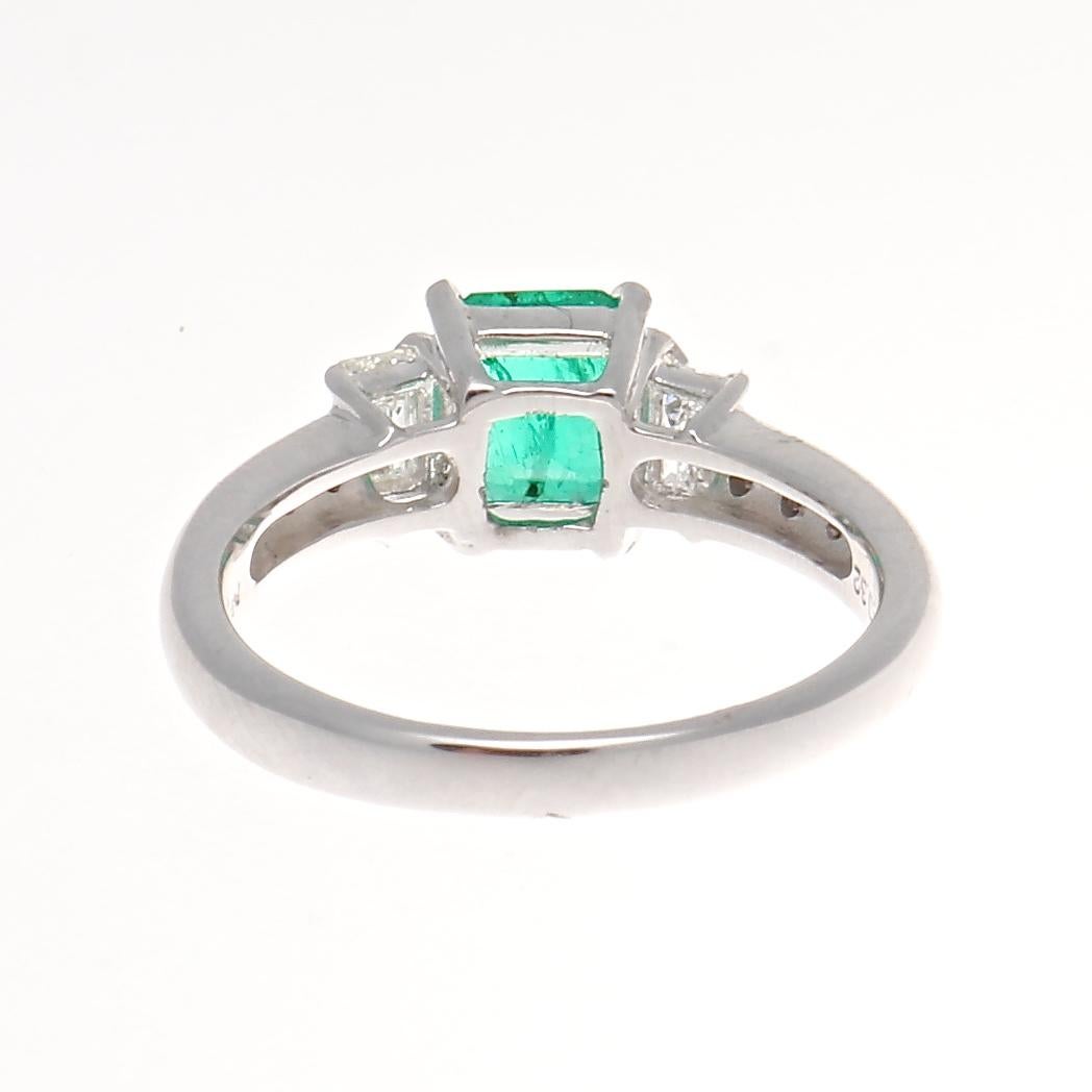 Women's Modern 0.91 Carat Emerald Diamond Platinum Engagement Ring