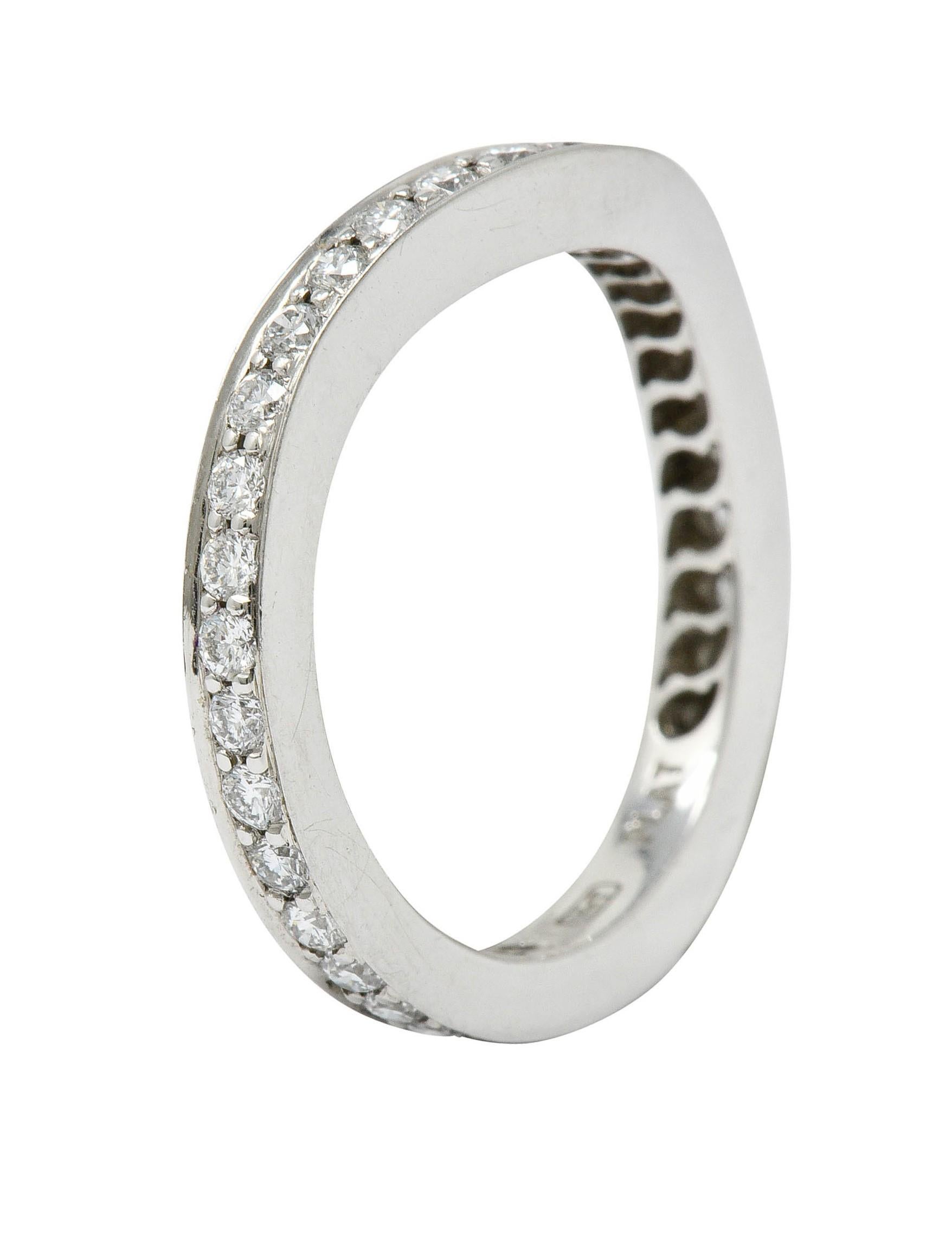 Brilliant Cut Modern 1.00 Carat Diamond Platinum Chevron Eternity Band Ring