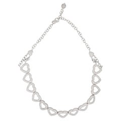 Modernes 10,00 Karat rundes Brillantschliff-Diamant-Herzcollier aus Weißgold