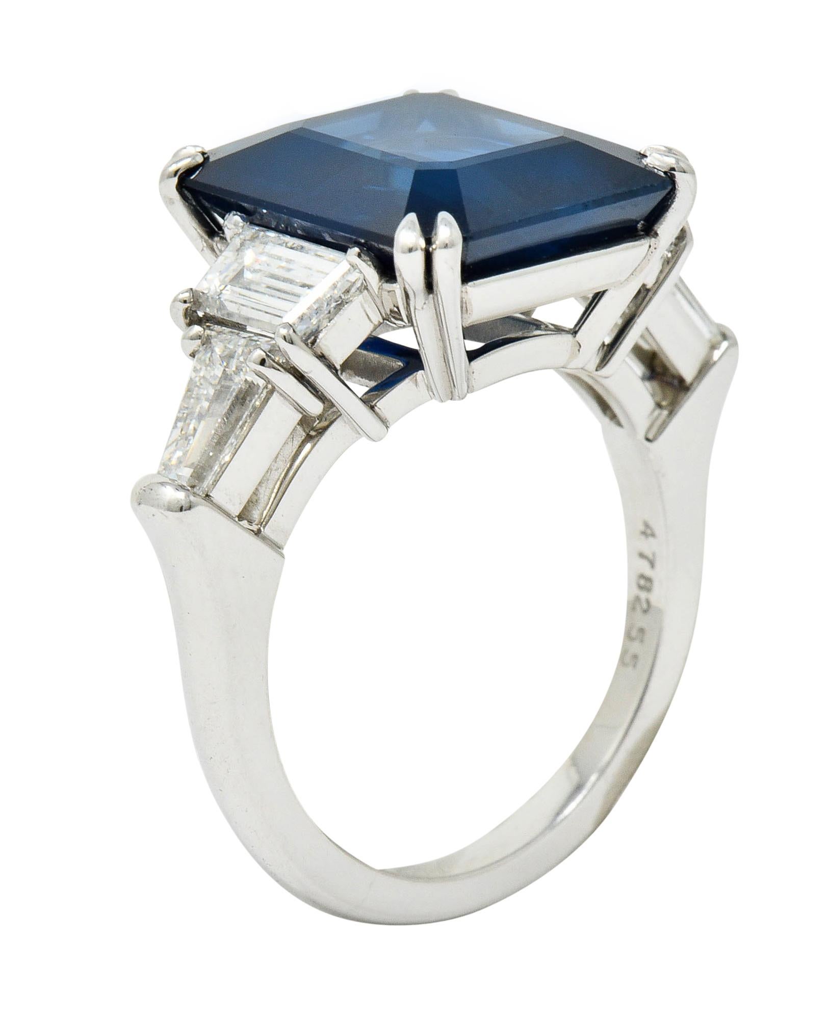 Modern 10.41 Carat Sapphire Diamond Platinum Statement Ring 4