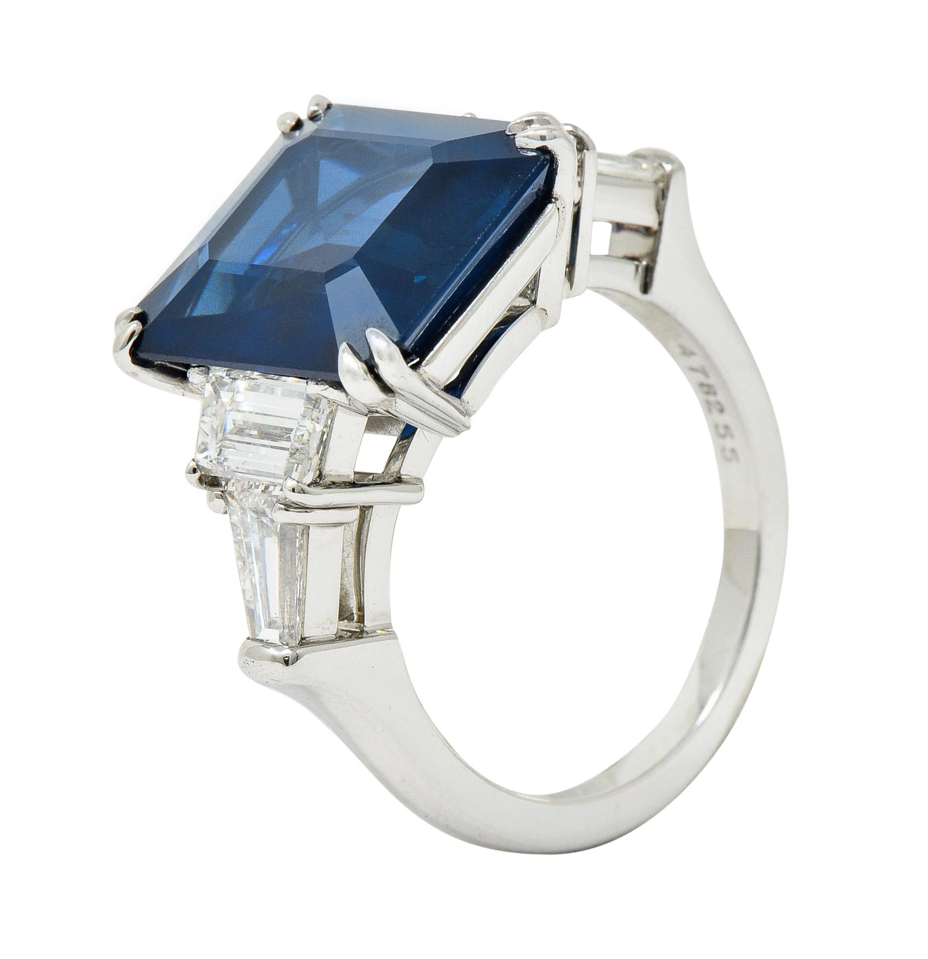 Modern 10.41 Carat Sapphire Diamond Platinum Statement Ring 3