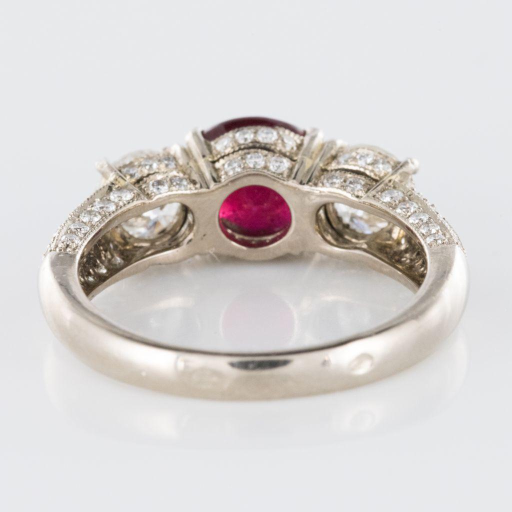 New Modern 1.07 Carat Ruby 1.17 Carat Diamond White Gold Ring For Sale 5
