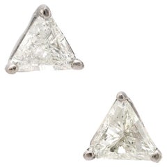 Moderne Dreieckige Ohrstecker aus 18 Karat Weißgold mit 1,10 Karat Diamanten im Gesamtgewicht