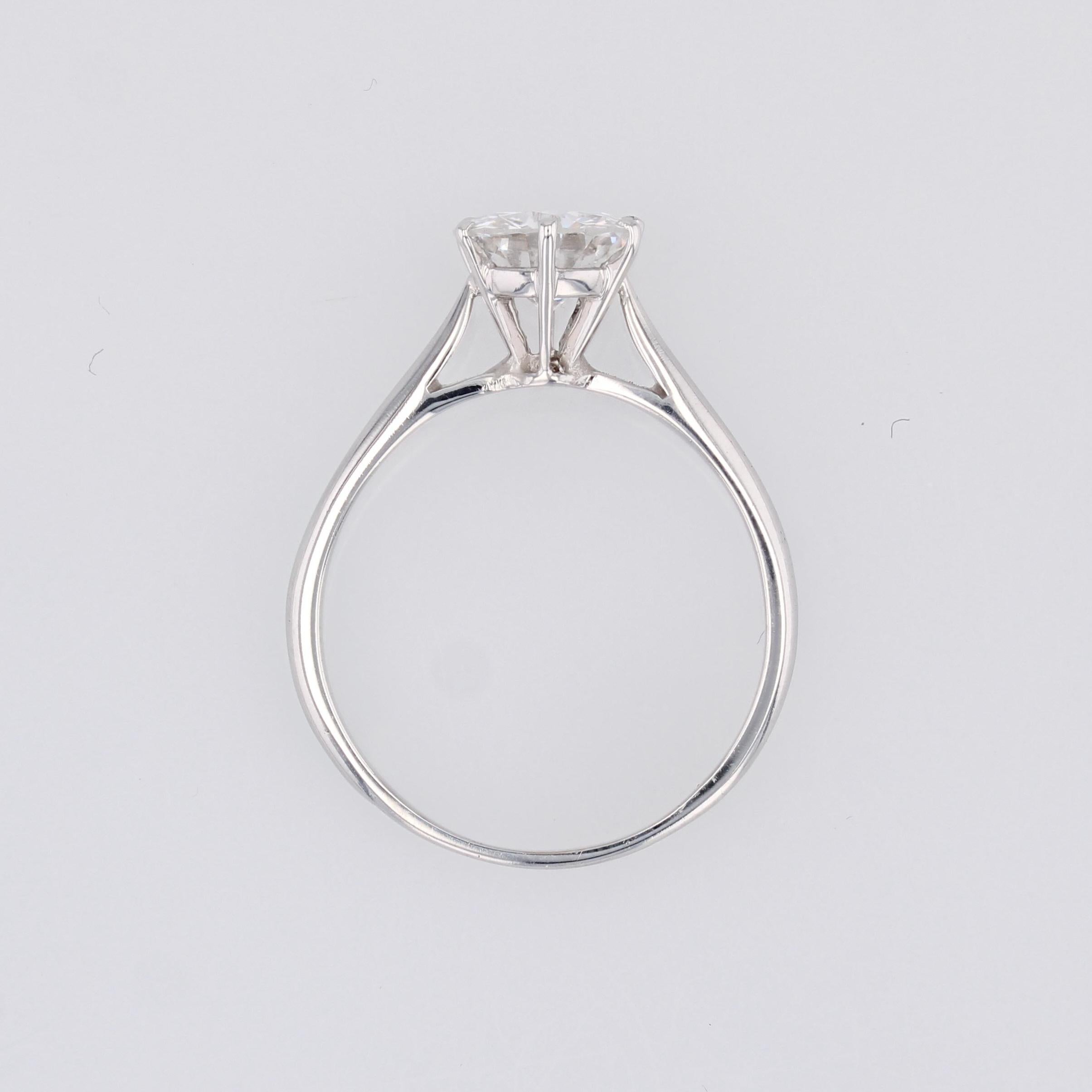 Moderno anello solitario in oro bianco 18 carati con diamante da 1,21 carati E.VS1 in vendita 8