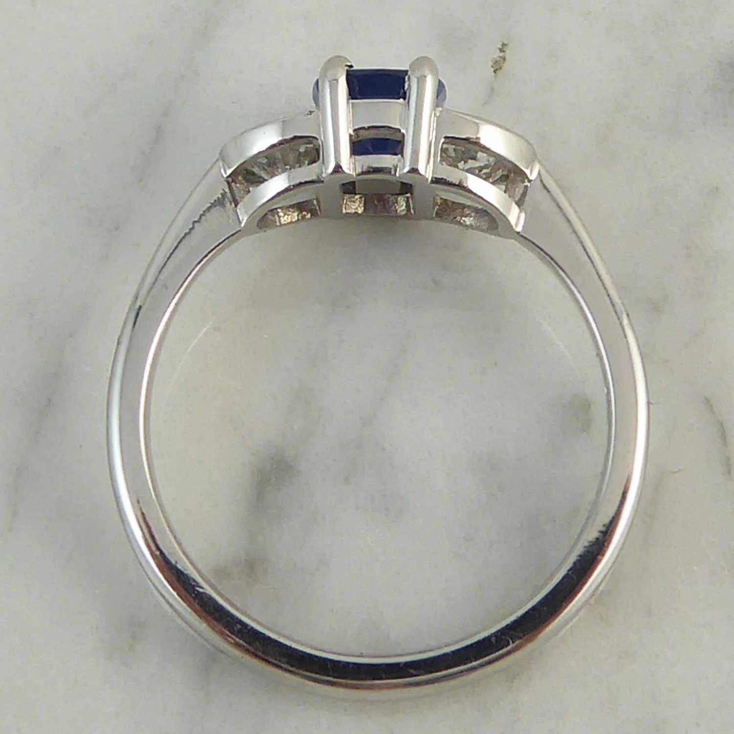 Women's Modern 1.21 Carat Sapphire Ring, Half-Moon Diamonds 0.61 Carat, New and Unworn