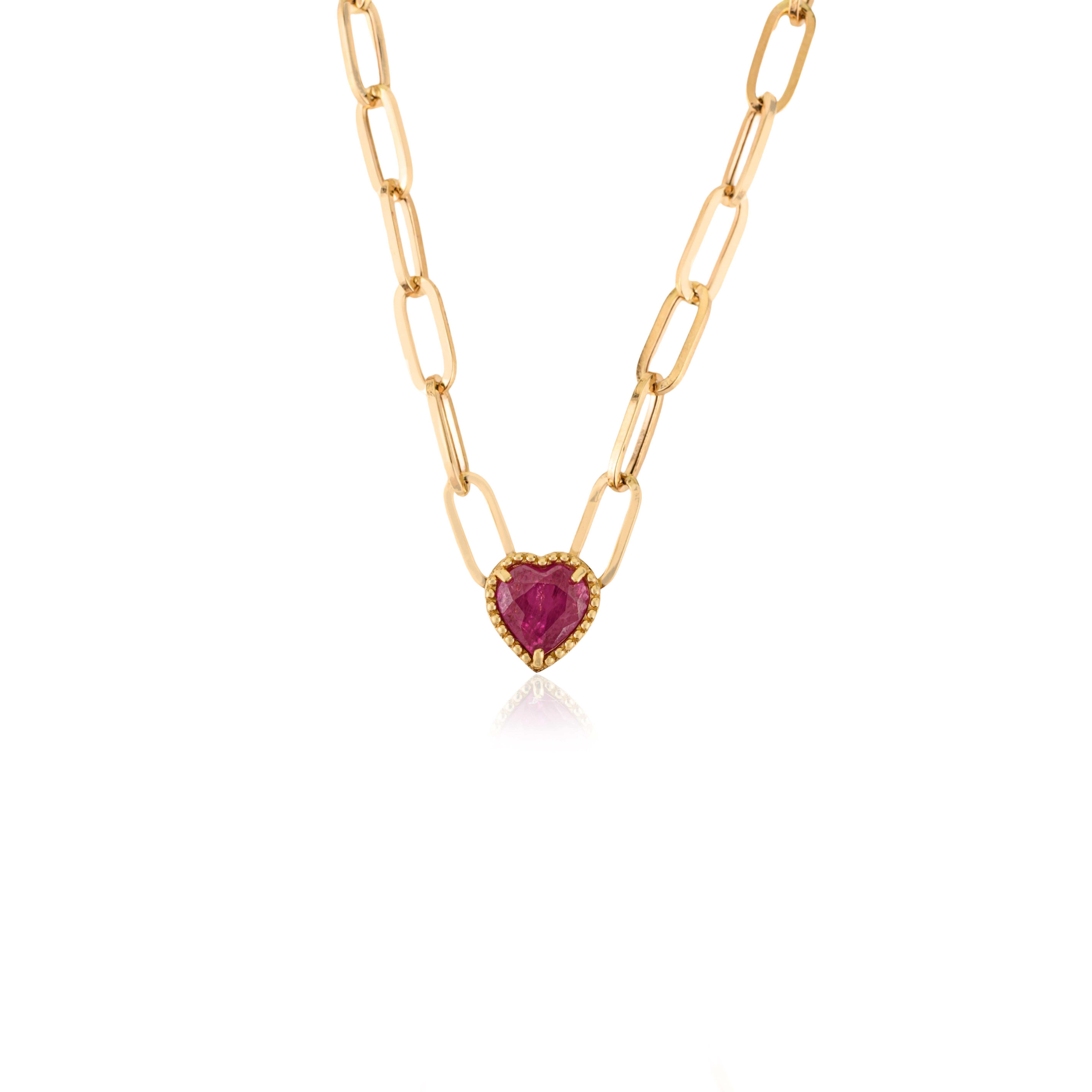 Moderne Collier moderne avec pendentif en or jaune 18K en rubis taillé en cœur de 1,34 carat. en vente