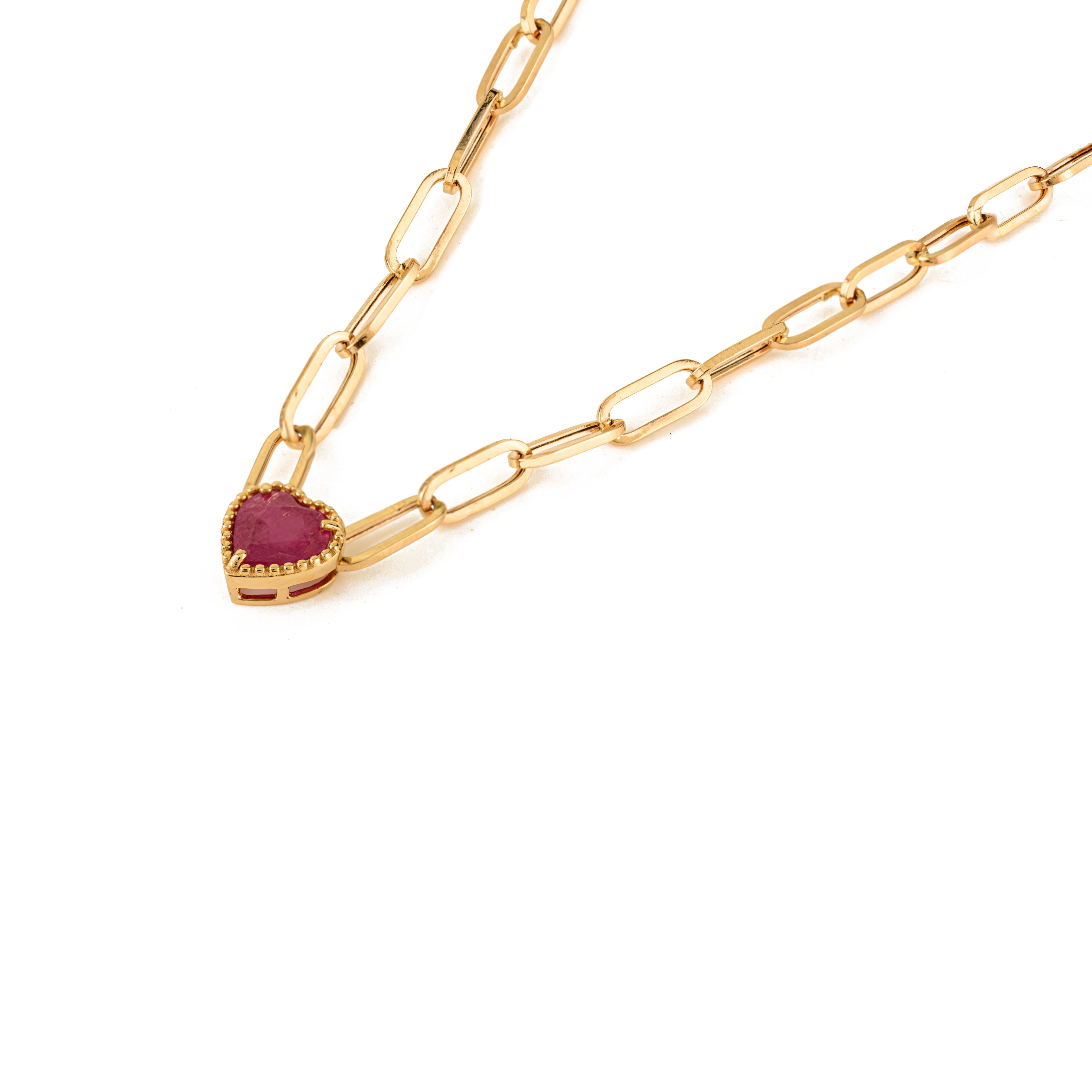Collier moderne avec pendentif en or jaune 18K en rubis taillé en cœur de 1,34 carat. en vente 1