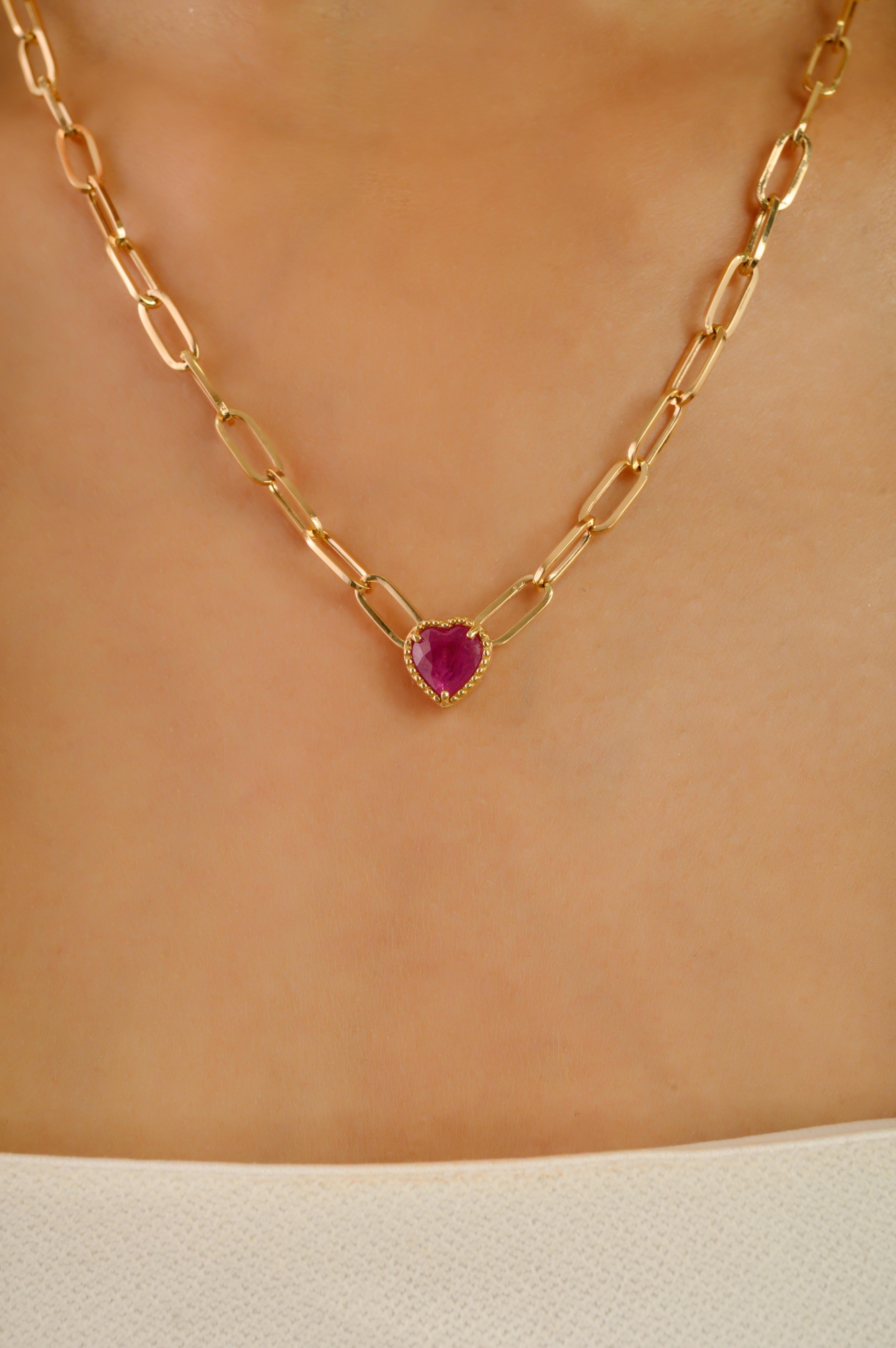 Collier moderne avec pendentif en or jaune 18K en rubis taillé en cœur de 1,34 carat. en vente 2