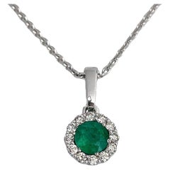 Modern 14 Karat Gold 0.40 Carat Emerald 0.20 Carat Diamond Pendant Necklace