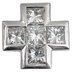 The Moderns Or 14 Karat TW 1.35 Carat VVS-VS Pendentif Croix diamant taille princesse