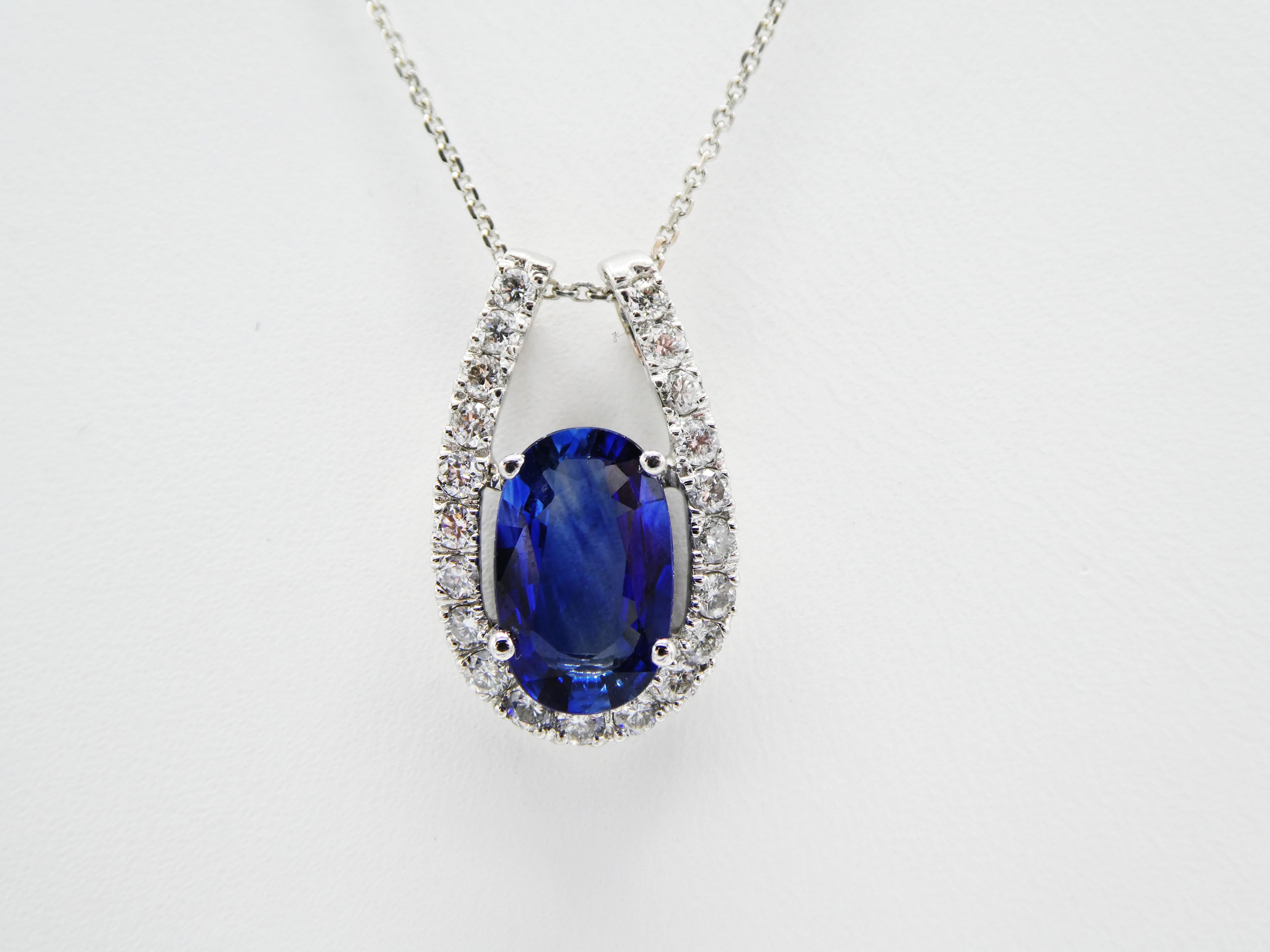 Oval Cut Modern 14 Karat White Gold Diamond and Blue Sapphire Drop Pendant Necklace