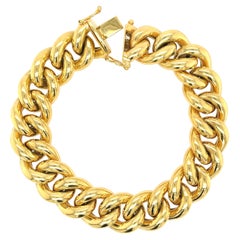 Modern 14 Karat Yellow Gold Curblink Bracelet