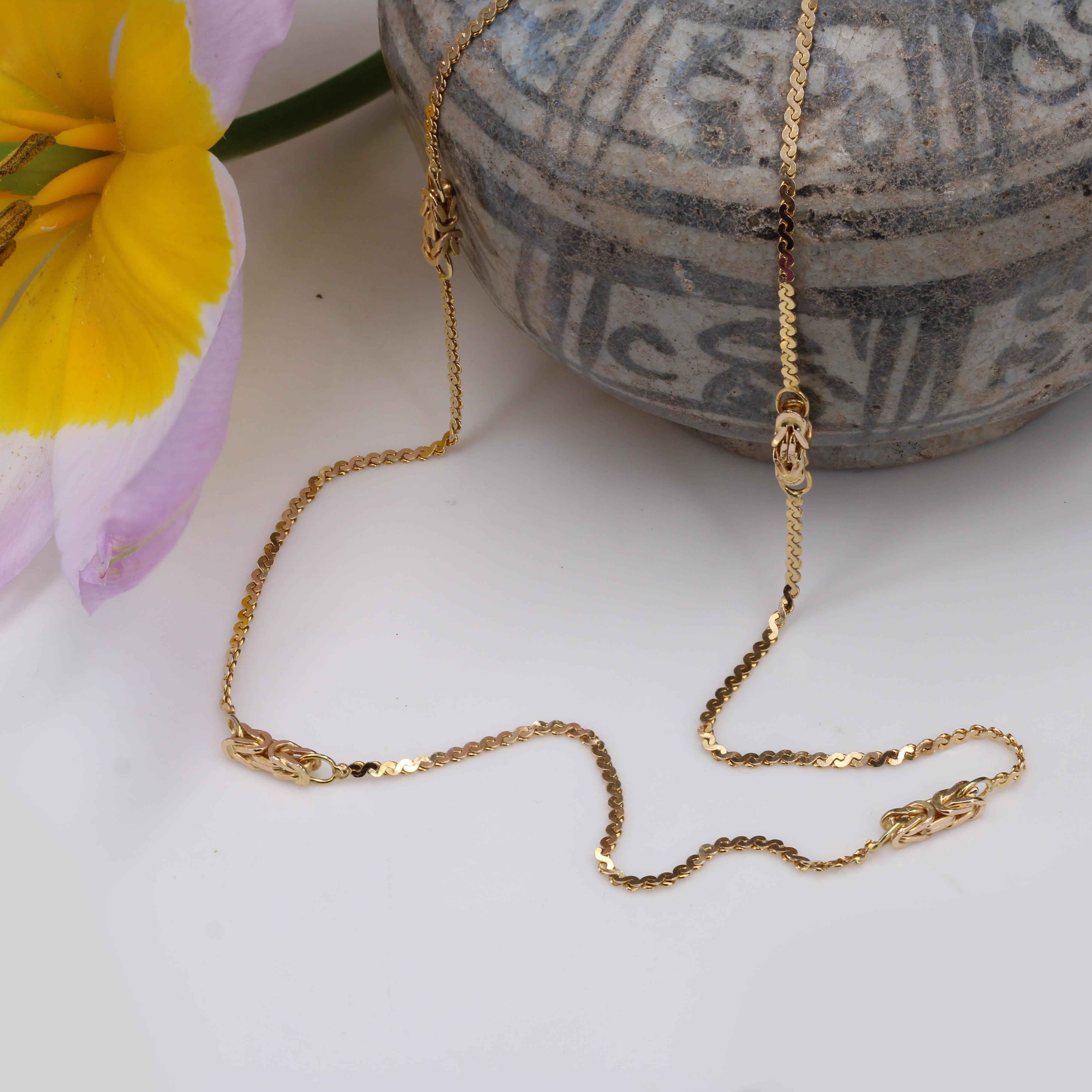 Collana moderna in oro giallo 14 carati con motivi a rete in oro in vendita 7
