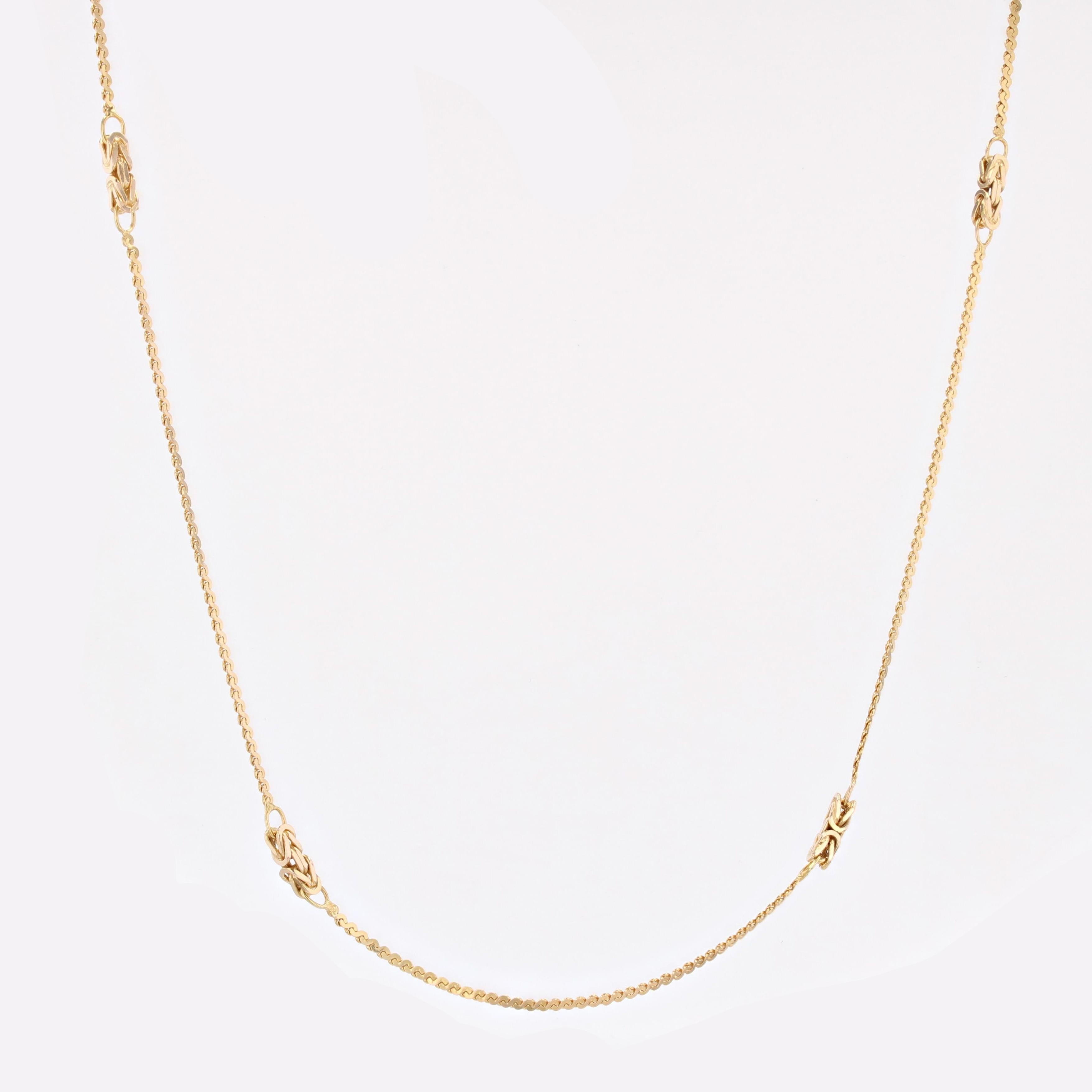 Modern 14 Karat Yellow Gold Fancy Mesh Gold Pattern Necklace For Sale 1