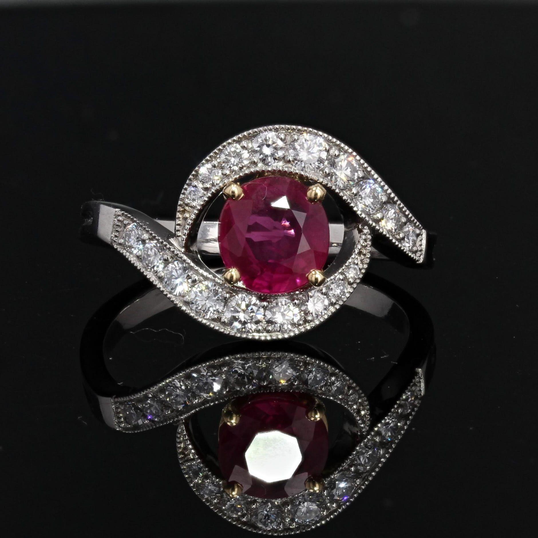 Modern 1.41 Carat Ruby Diamonds 18 Karat White Gold Swirl Ring 2