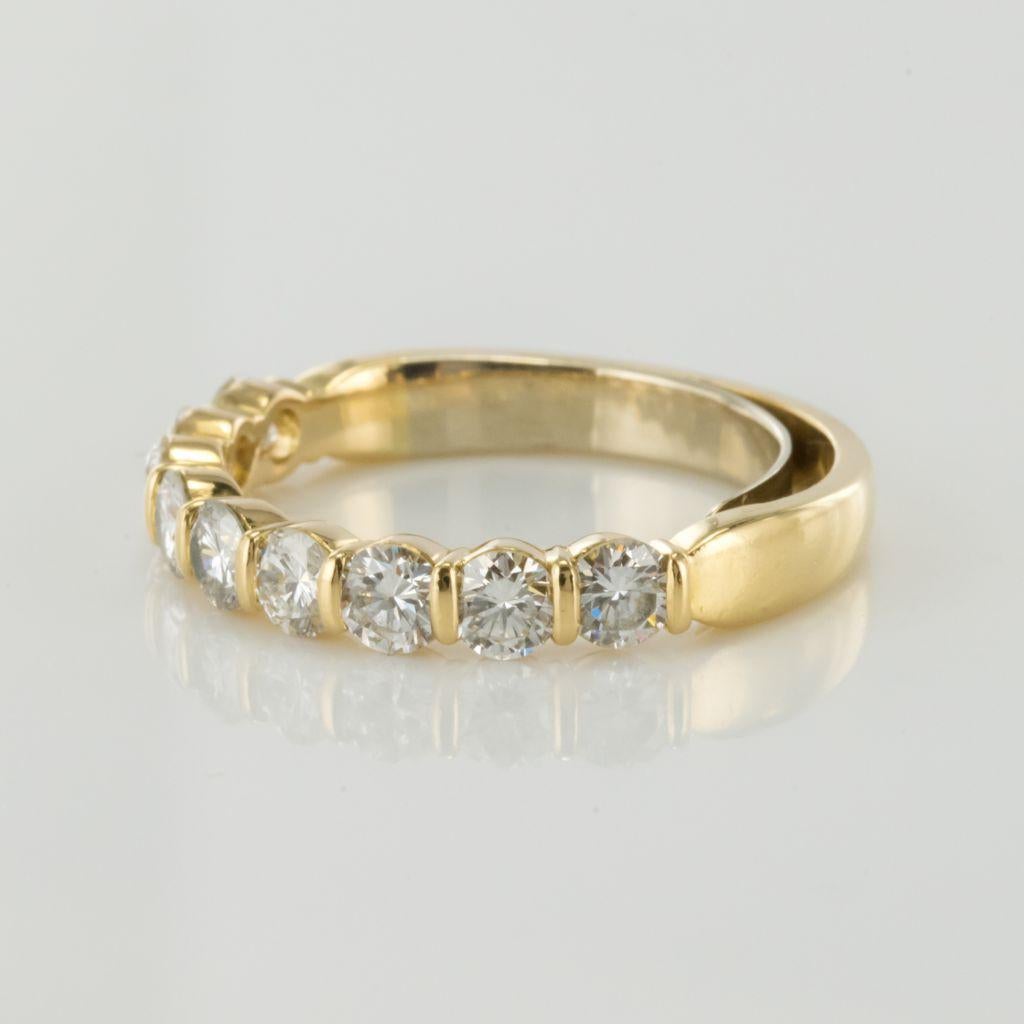 Modern 1.49 Carat Diamond 18 Karat Yellow Gold Wedding Band Ring 10
