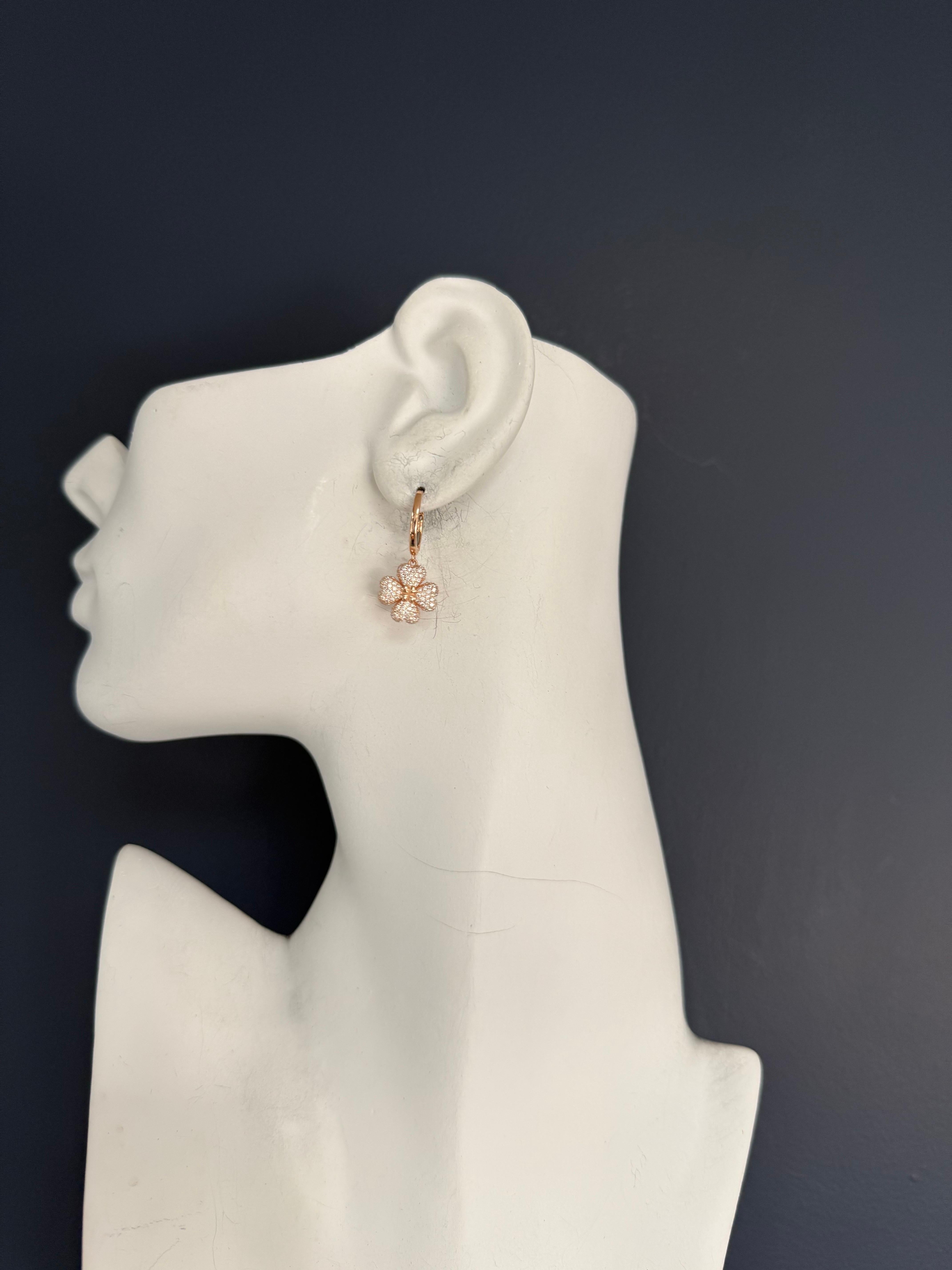 Moderni orecchini a goccia in oro rosa 14K con diamante naturale da 1,25 carati In condizioni buone in vendita a Los Angeles, CA