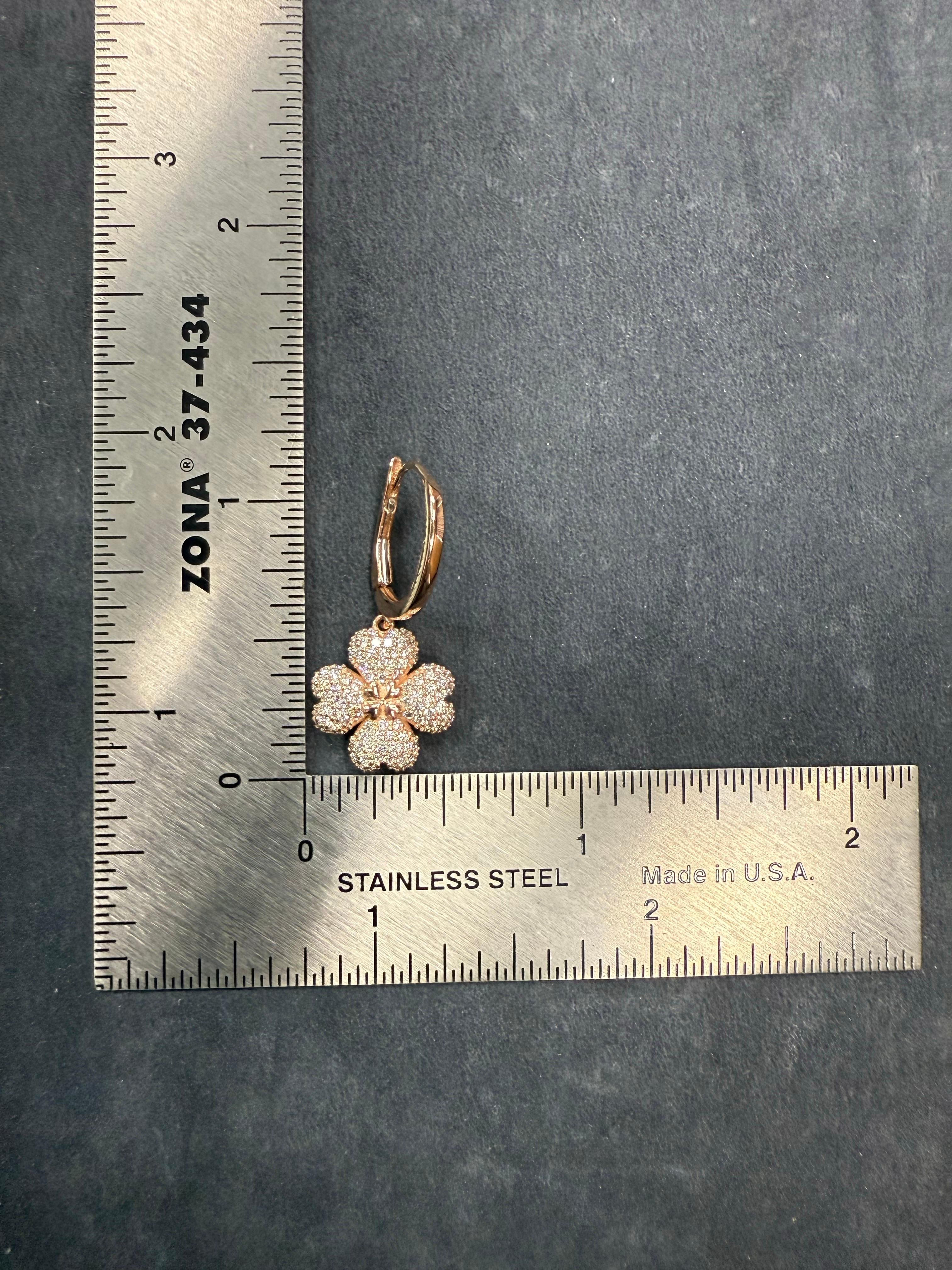 Moderni orecchini a goccia in oro rosa 14K con diamante naturale da 1,25 carati in vendita 1