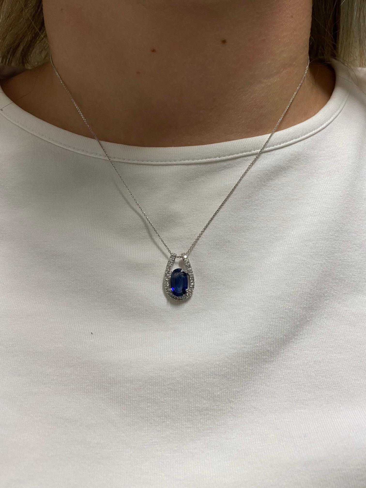 Modern 14 Karat White Gold Diamond and Blue Sapphire Drop Pendant Necklace 10