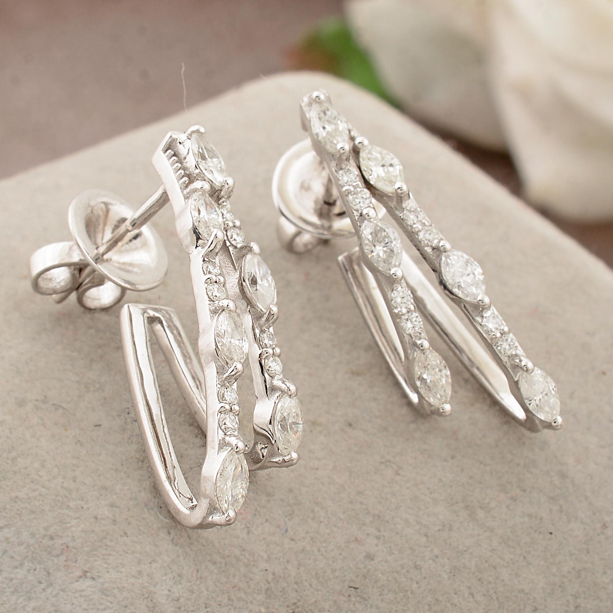 Moderne 14K Weißgold Double Band SI Clarity HI Color Diamond Huggie Ohrringe (Marquiseschliff) im Angebot