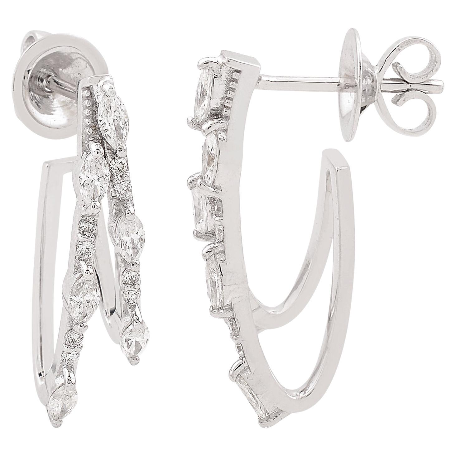 Moderne 14K Weißgold Double Band SI Clarity HI Color Diamond Huggie Ohrringe im Zustand „Neu“ im Angebot in Diera, Dubai