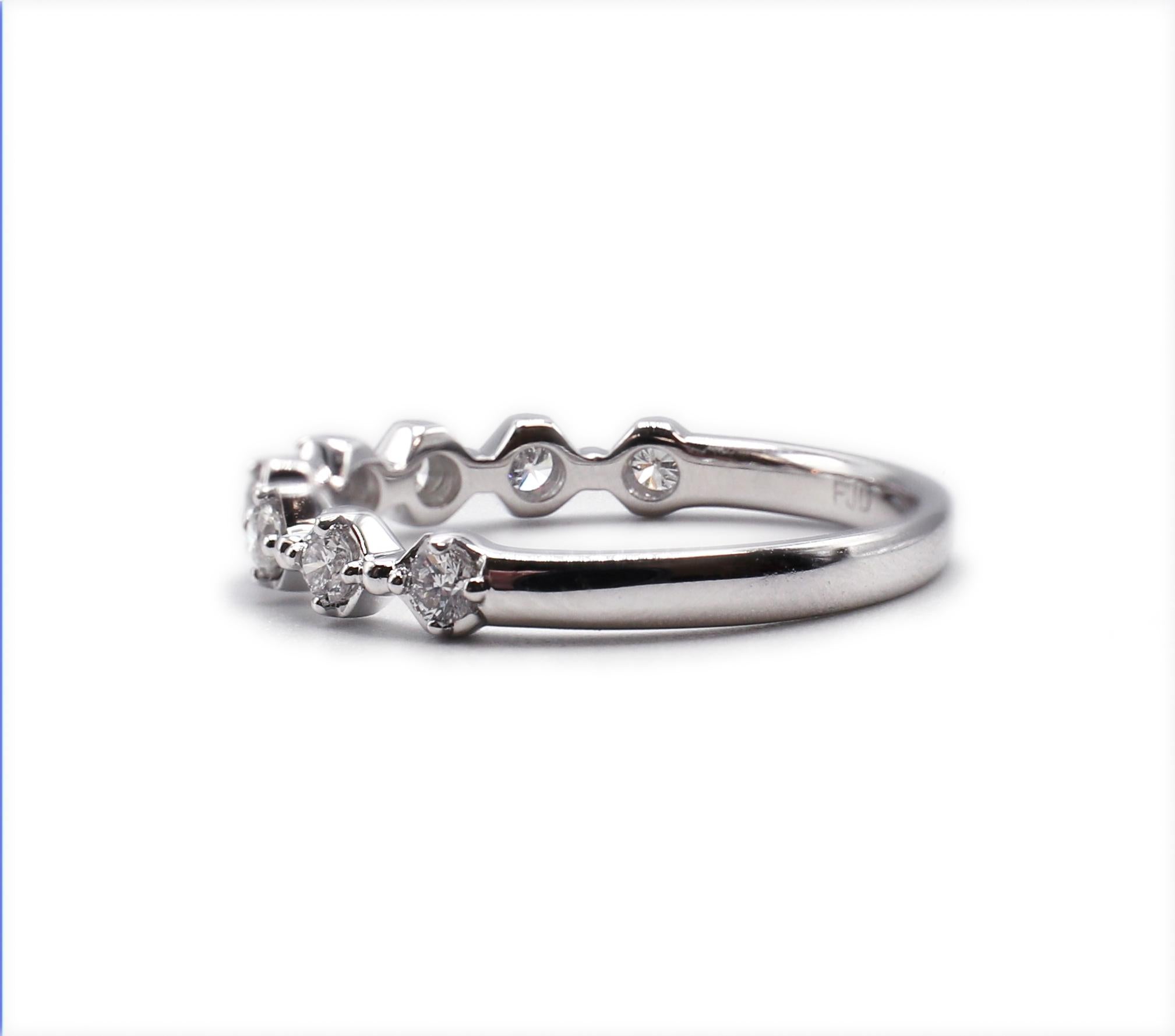 Women's Modern 14 Karat White Gold Round Brilliant Diamond Wedding Band Stackable Ring For Sale