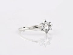 Modern 14K White Gold Star Ring with 30 Single-Cut Diamonds