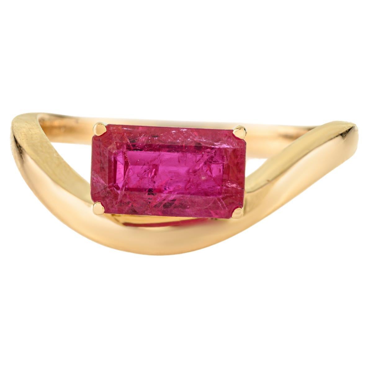 Moderner 14K Gelbgold 1.21 Ct Emerald-Cut Ruby Wave Ring Elegantes Geschenk für Frauen