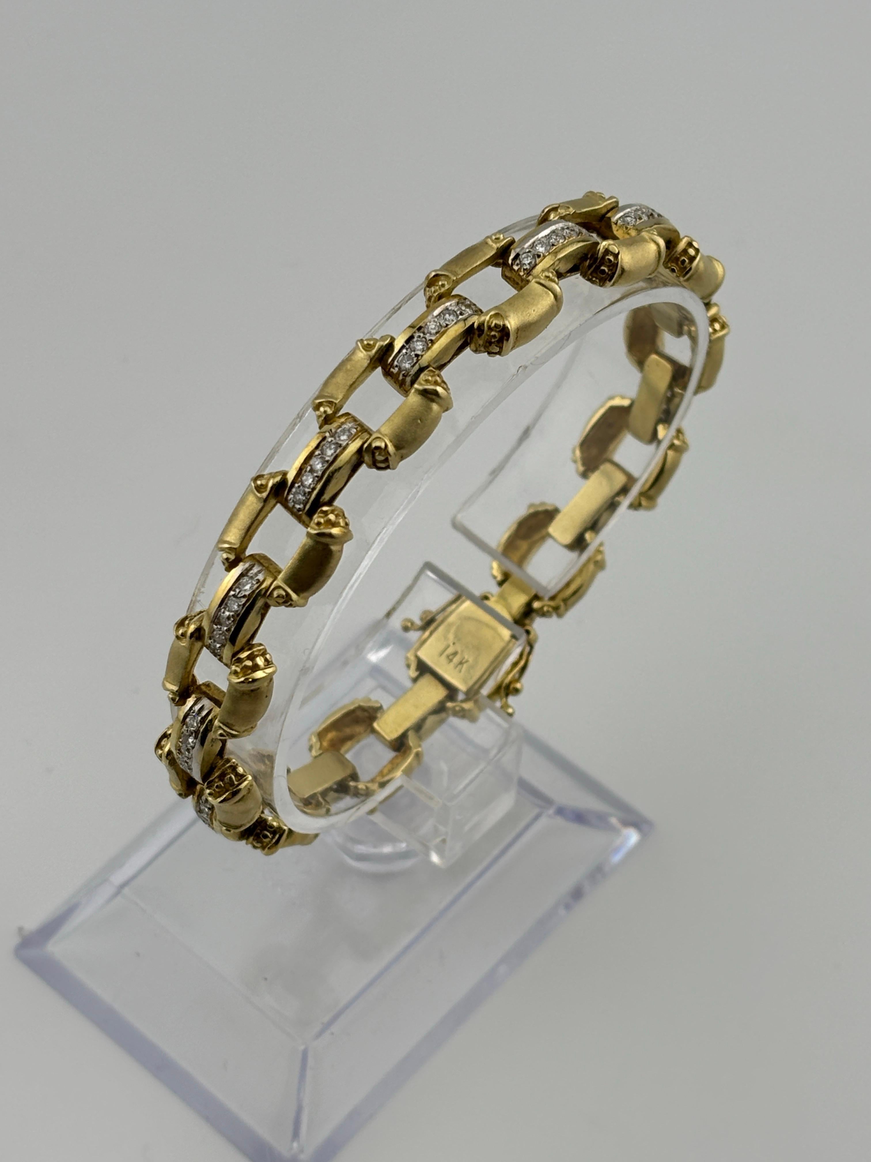 Modern 14k Yellow Gold Diamond Link Bracelet For Sale 5