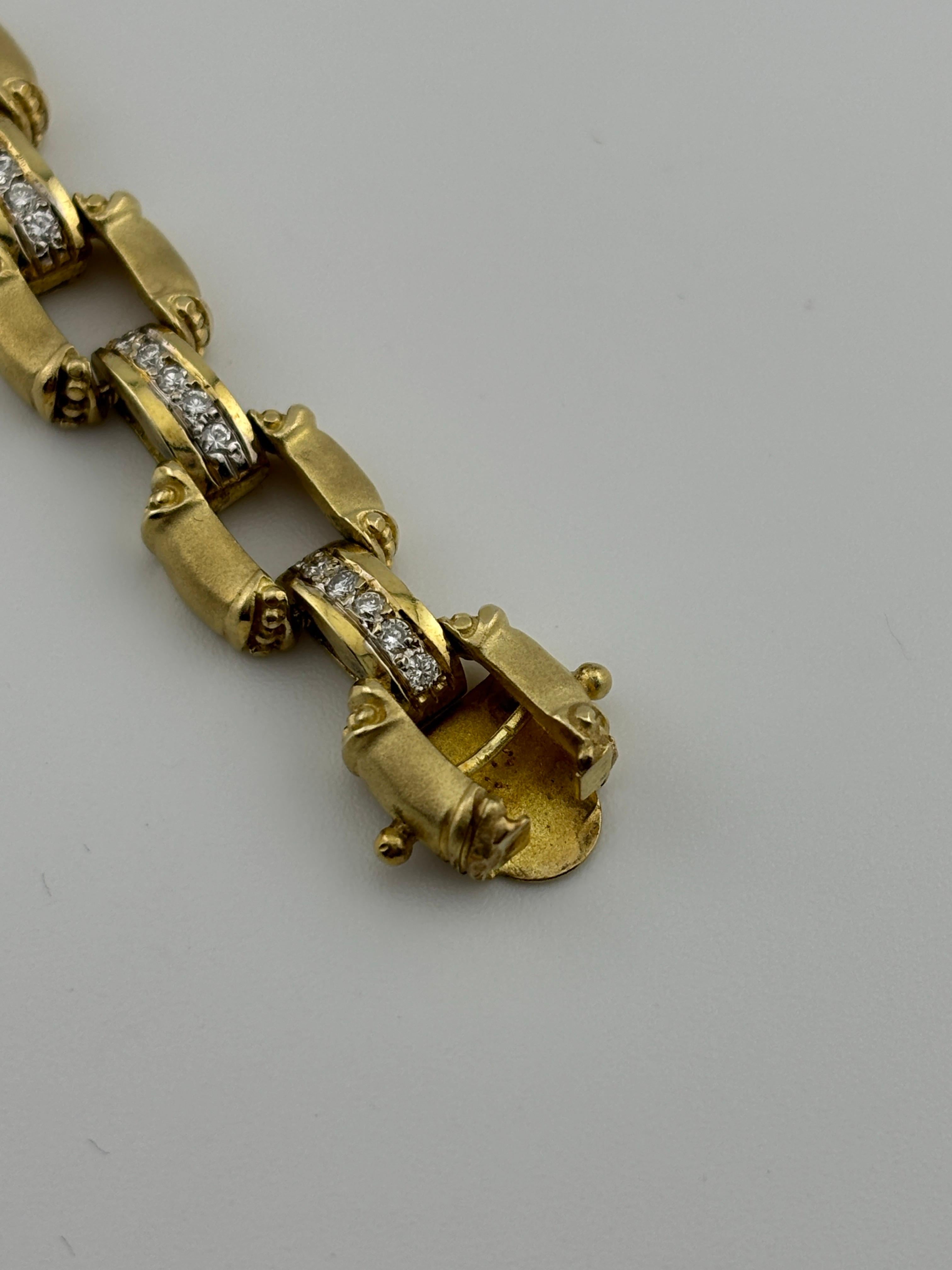 Modern 14k Yellow Gold Diamond Link Bracelet In Good Condition For Sale In Bernardsville, NJ