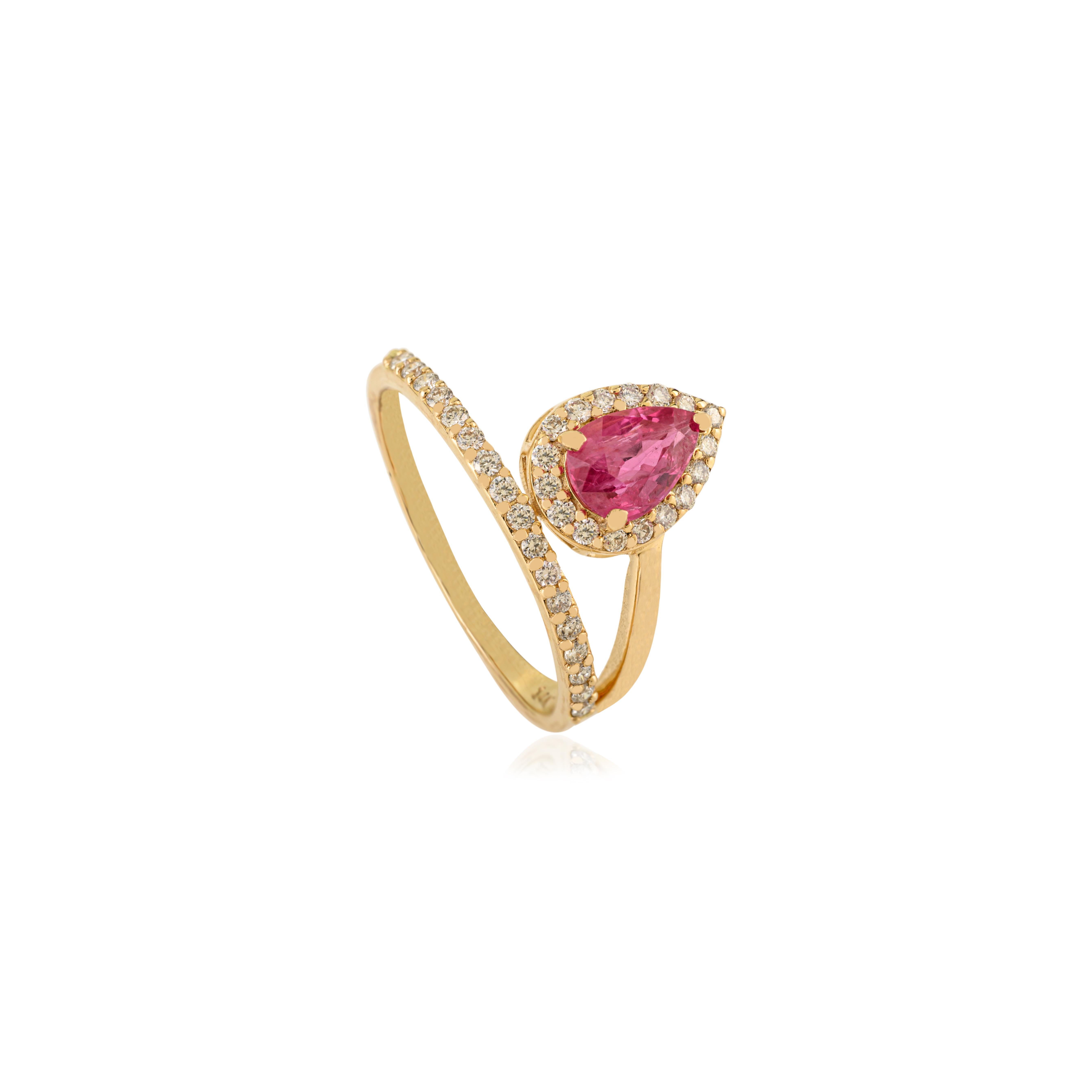 En vente :  Bague flottante moderne en or jaune 14K avec halo de rubis en forme de poire de 1 ct et de diamants 7