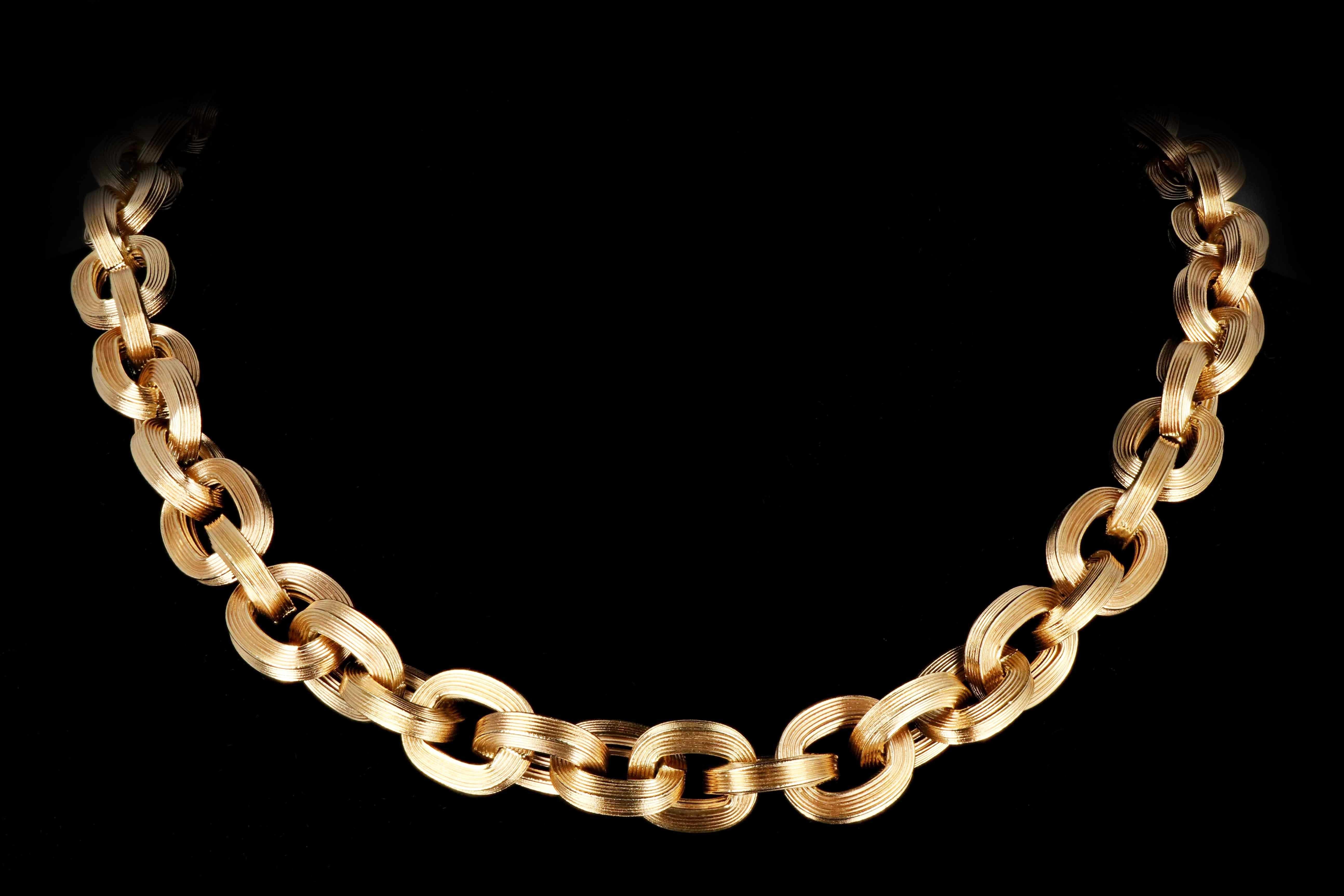 Era: Modern

Composition: 14K Yellow Gold

 Necklace Weight: 42.8 DWT

Necklace Length: 17