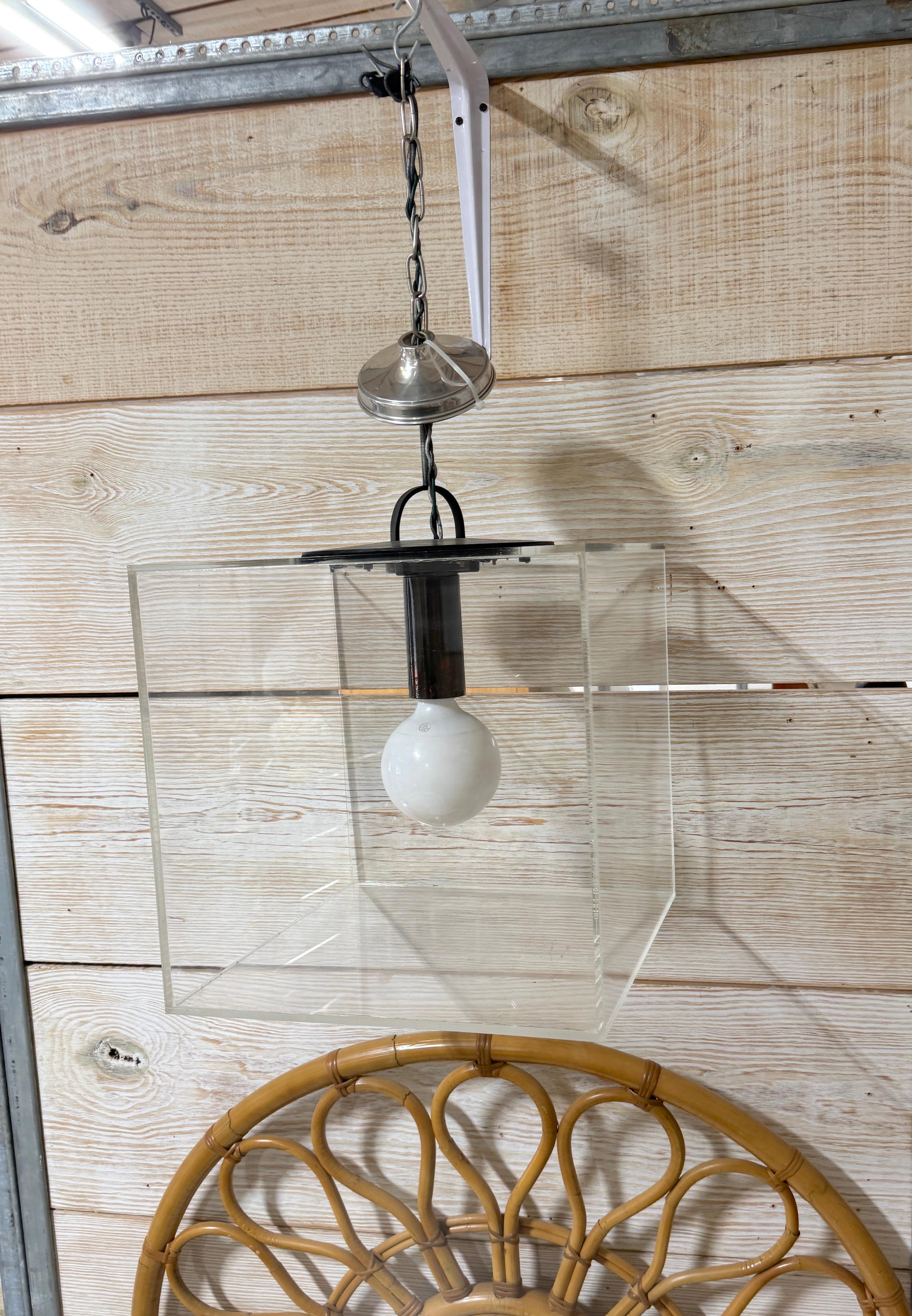 20th Century Modern 16-Inch Cube Minimalist Lucite Chandelier For Sale