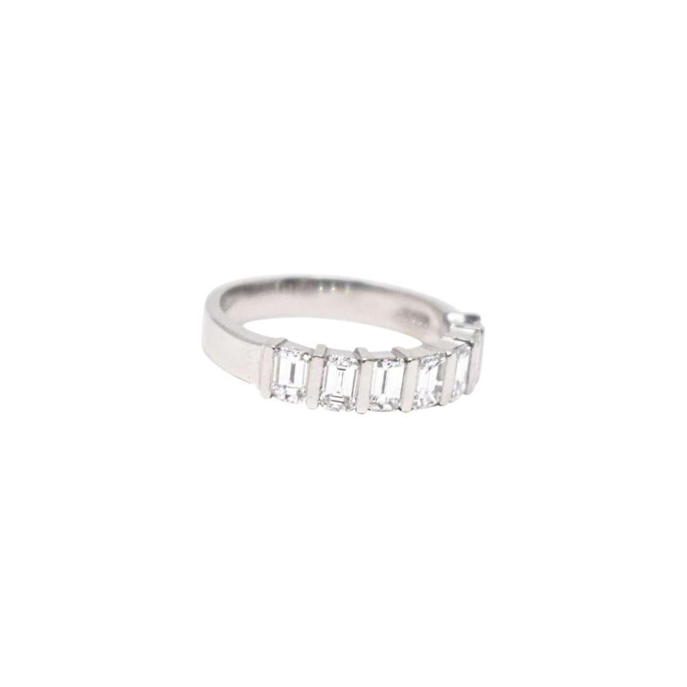 Women's or Men's Modern 1.75 CTW Emerald Cut Diamond Platinum Wedding Band Ring