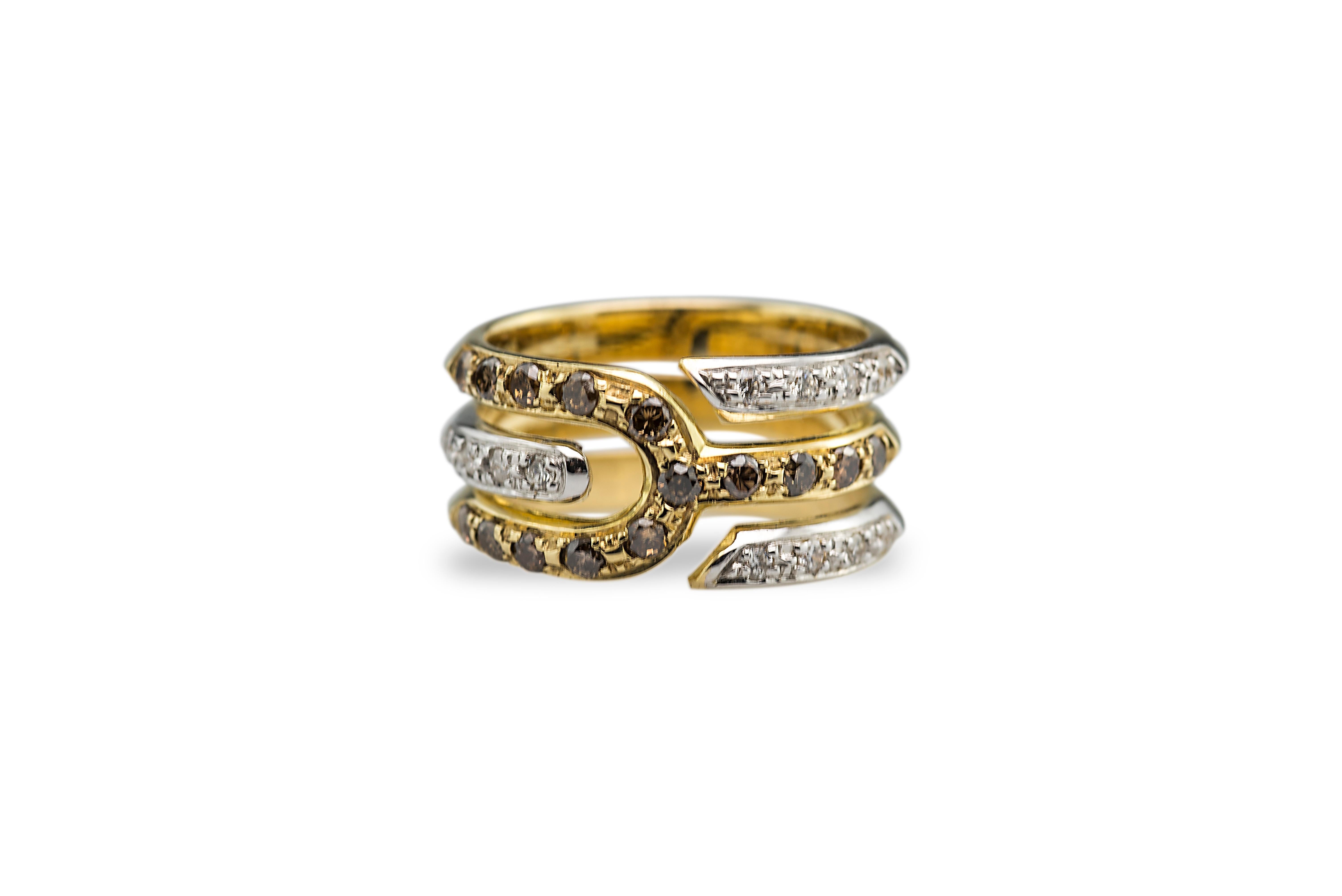 Modern Unisex Band 18 Karat Gold 0.14 White 0.18 Carat Brown Diamonds Design Ring For Sale