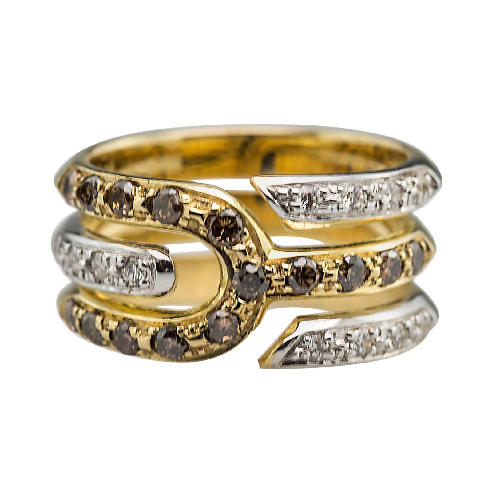 Unisex Band 18 Karat Gold 0.14 White 0.18 Carat Brown Diamonds Design Ring