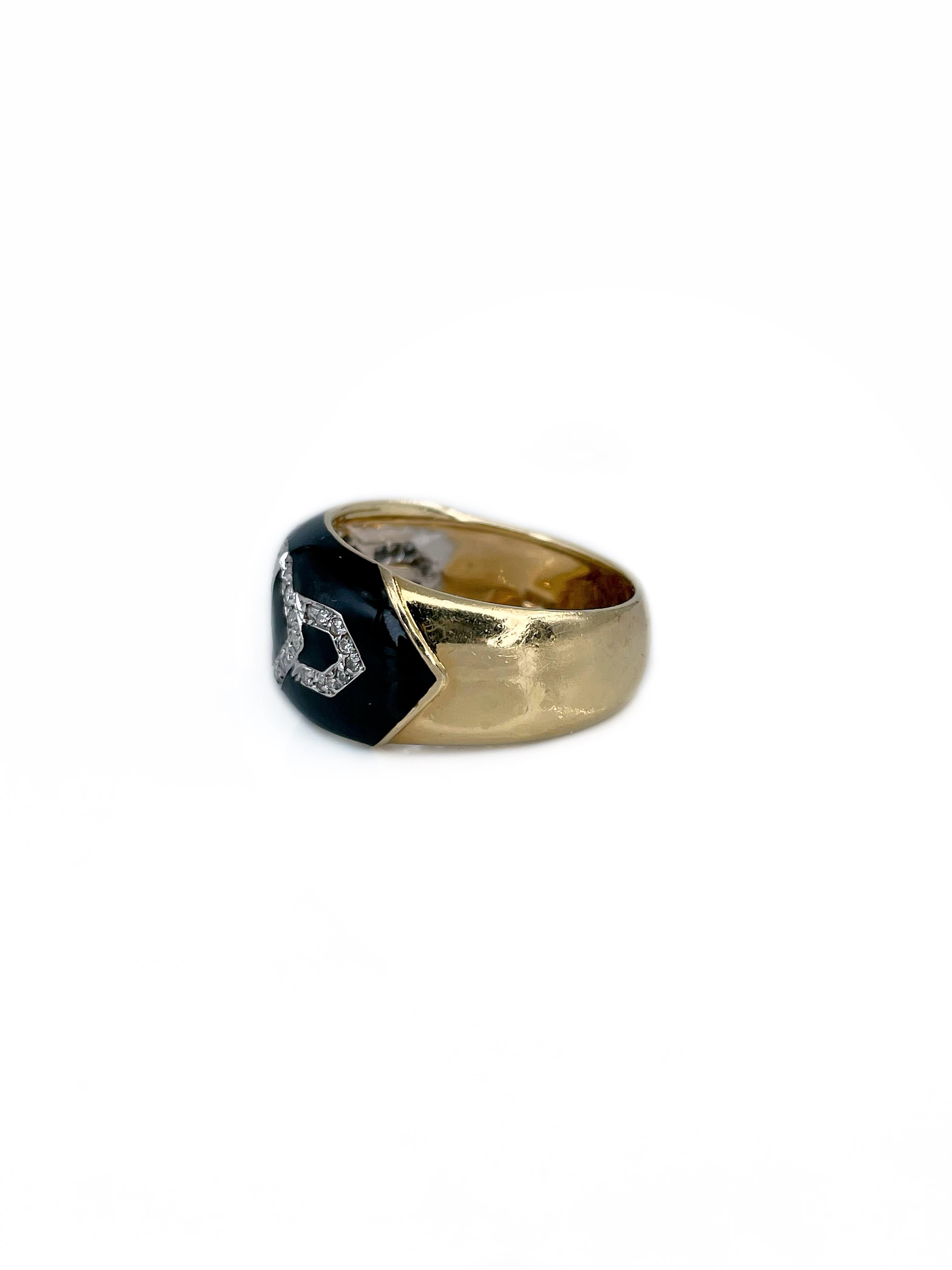 Brilliant Cut Modern 18 Karat Gold 0.30 Carat VS Diamond Black Enamel Dome Ring For Sale