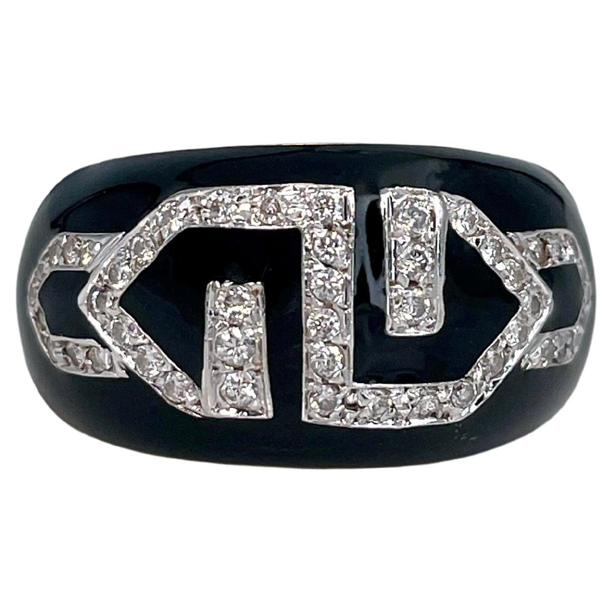 Modern 18 Karat Gold 0.30 Carat VS Diamond Black Enamel Dome Ring For Sale