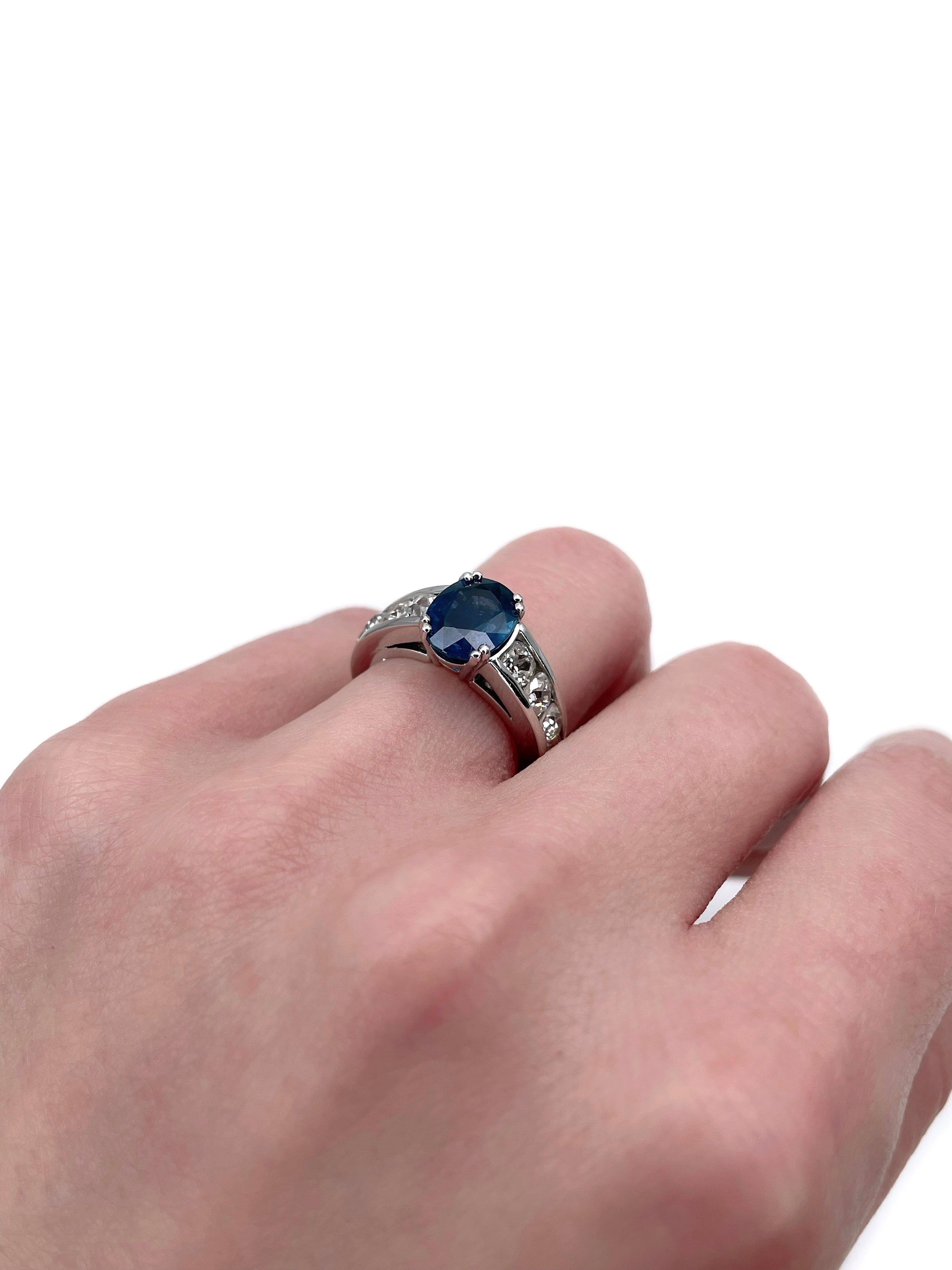 Mixed Cut Modern 18 Karat Gold 1.75 Carat SI Sapphire 1.40 Carat Diamond Engagement Ring For Sale