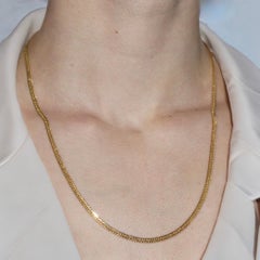 Modern 18 Karat Gold Curb Chain Necklace