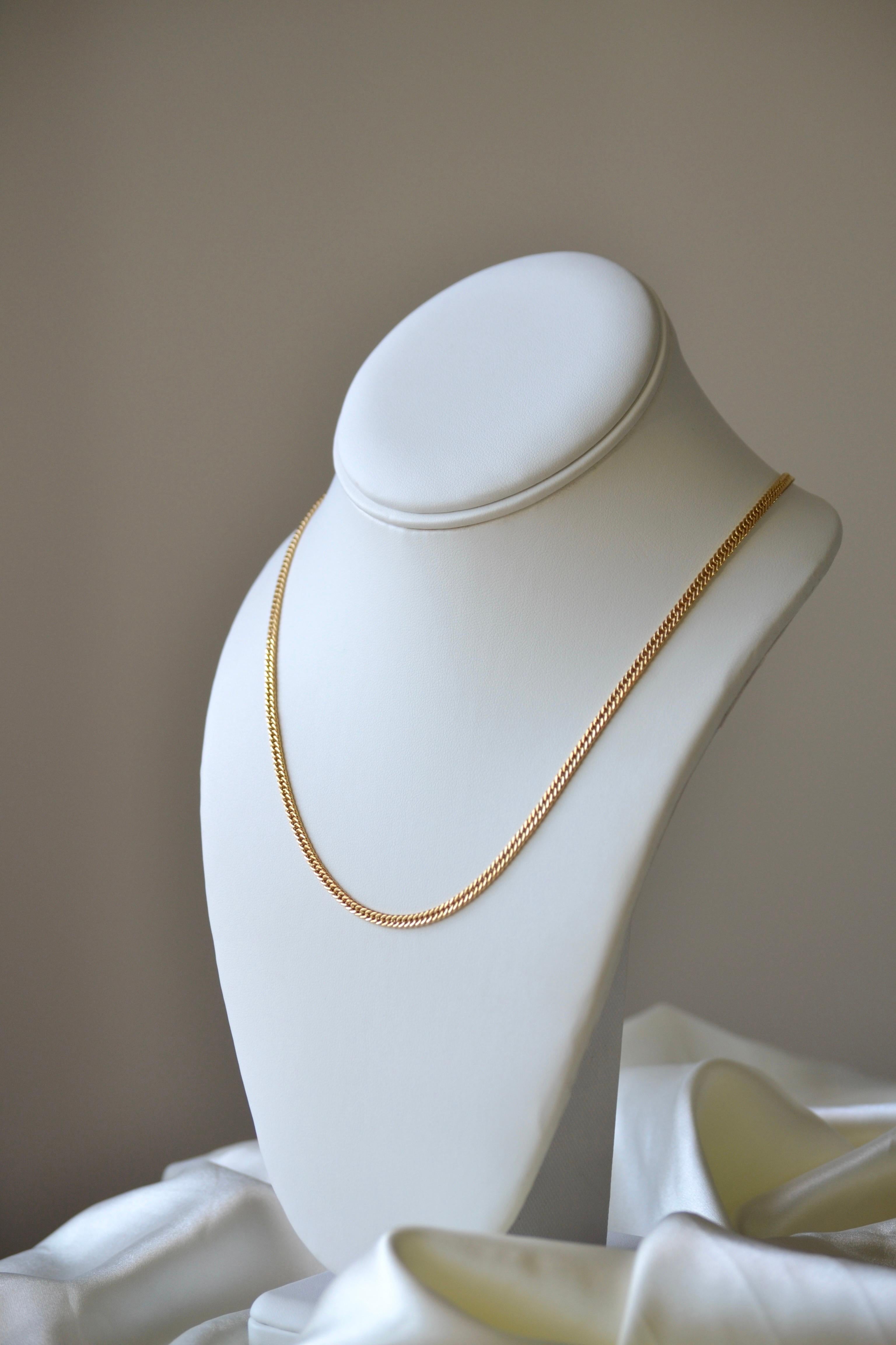 Moderno Collana moderna con catena a cordoncino in oro 18 carati in vendita