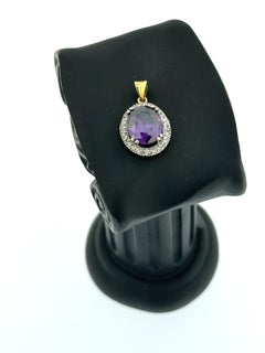 Moderner Ring und Anhänger aus 18 Karat Gold mit Amethyst und Zirkonen