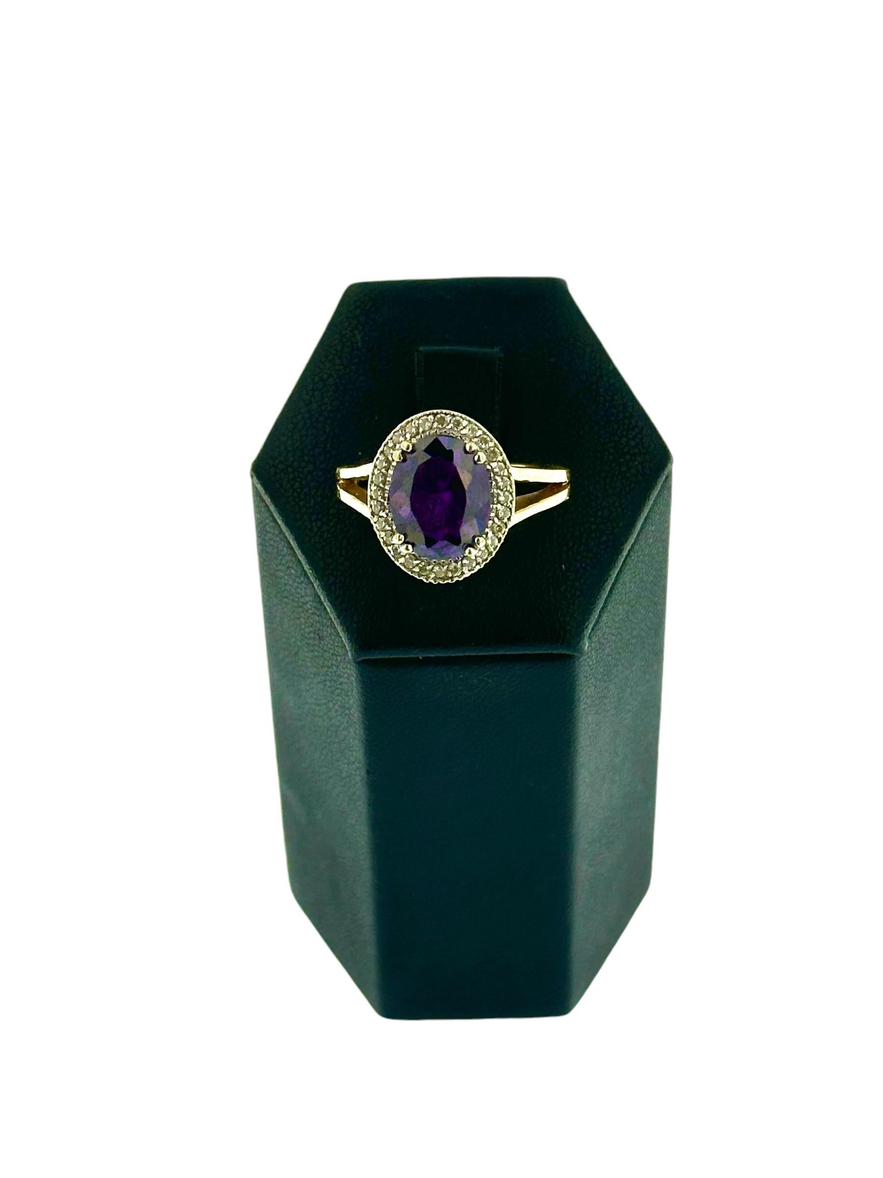 Bague et pendentif modernes en or 18 carats avec améthyste et zircons en vente 1