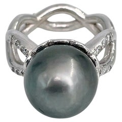 Anillo de cóctel moderno de oro de 18 quilates con perla de Tahití y diamantes de 0,12 quilates