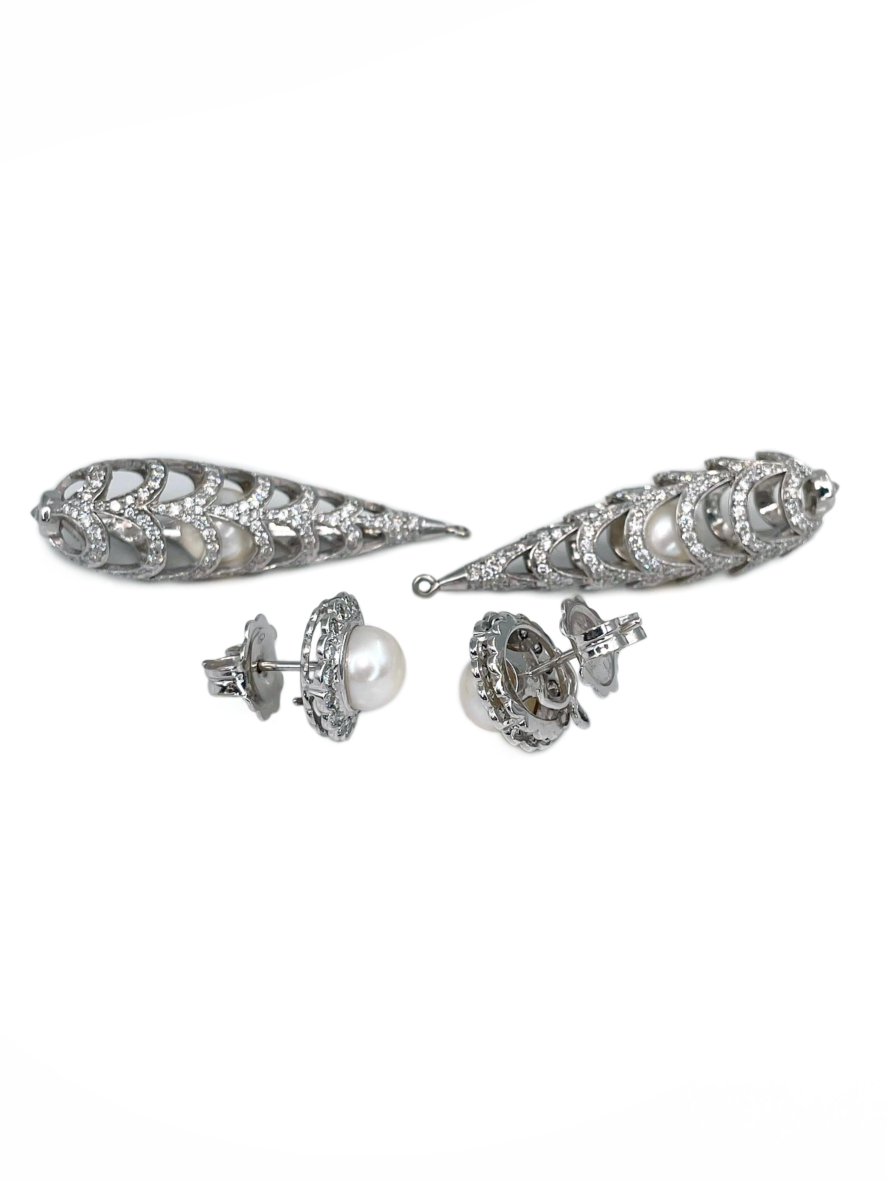 This is a pair of modern design transformable stud earrings crafted in 18K white gold. Circa 2000. 

Can be worn as long or just simple cluster earrings.

It features: 
- 4 cultured pearls 
- 556 diamonds (round brilliant cut, TW 5.80ct, RW-STW,