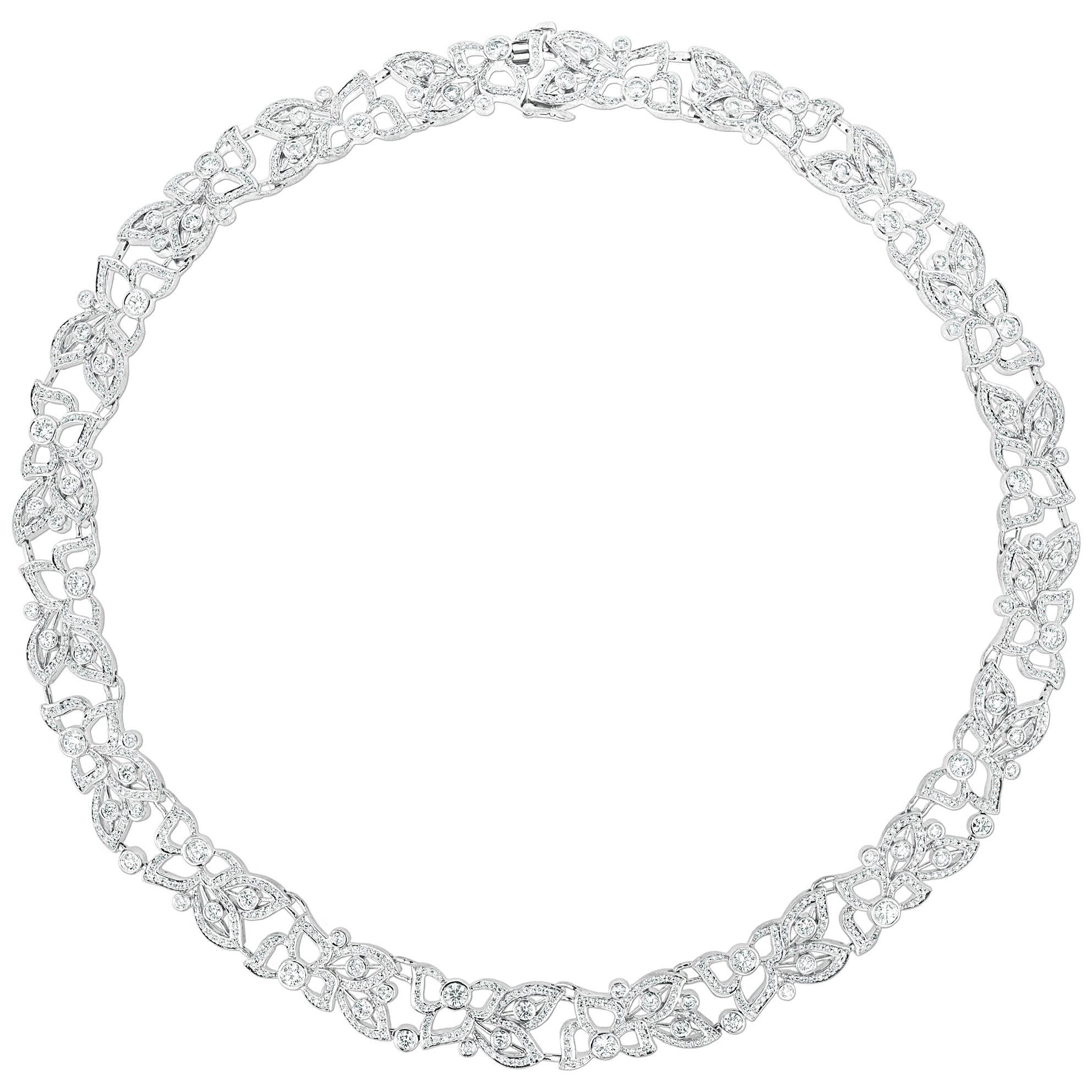 Modern 18 Karat White Gold, 8.50 Carat Diamond Carelle Florette Collar Necklace For Sale