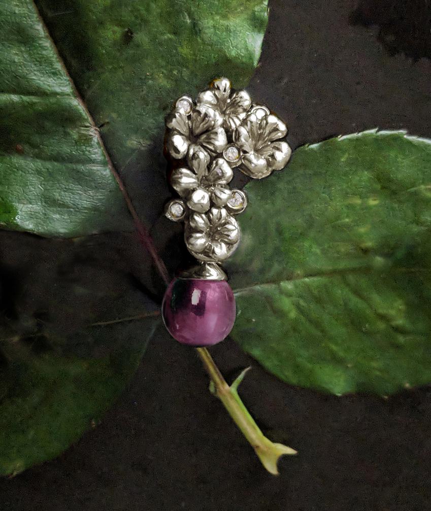 Round Cut Modern Style Fourteen Karat White Gold Plum Blossom Brooch with Diamonds For Sale